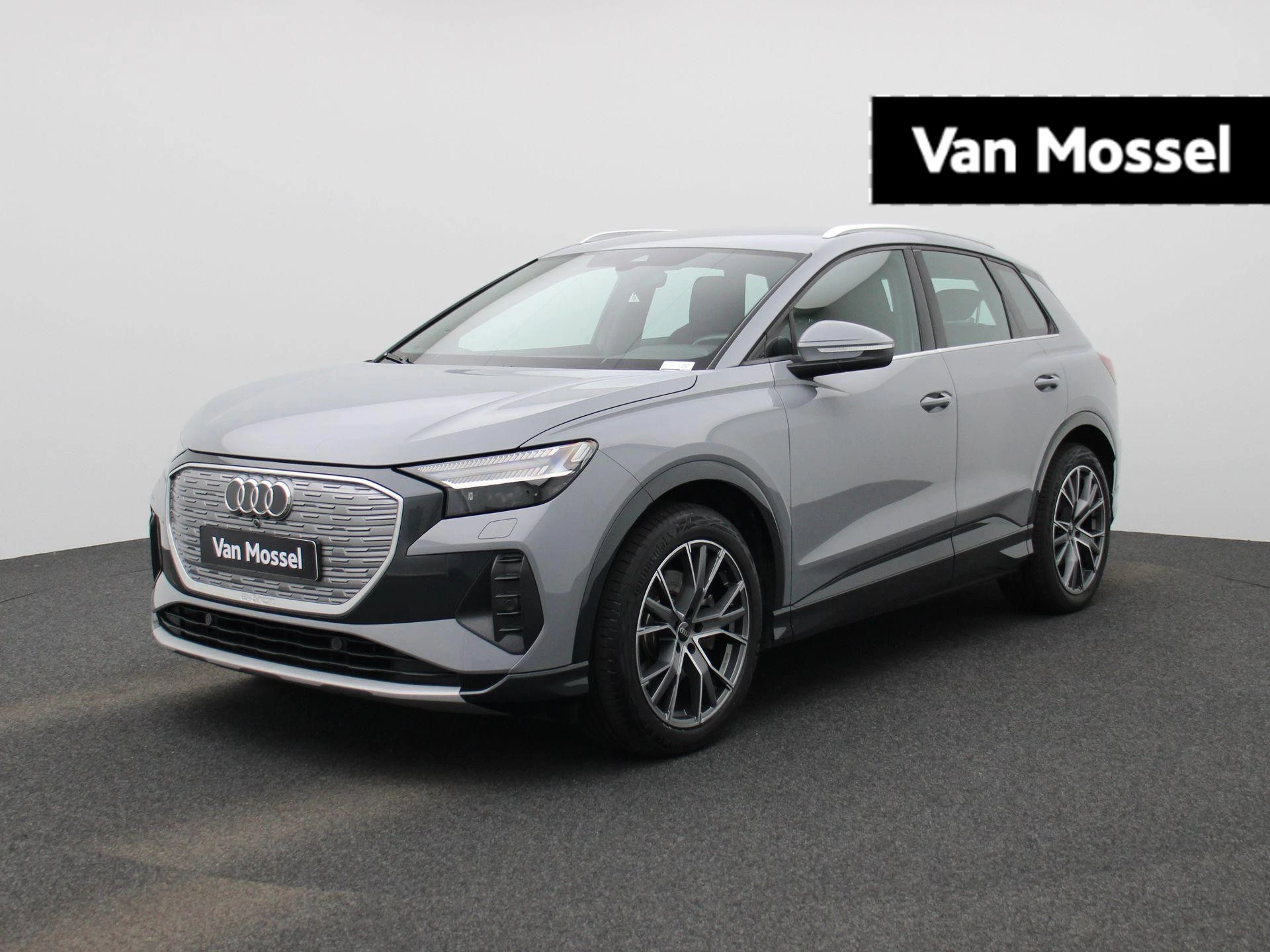 Audi-Q4 e-tron-image-0