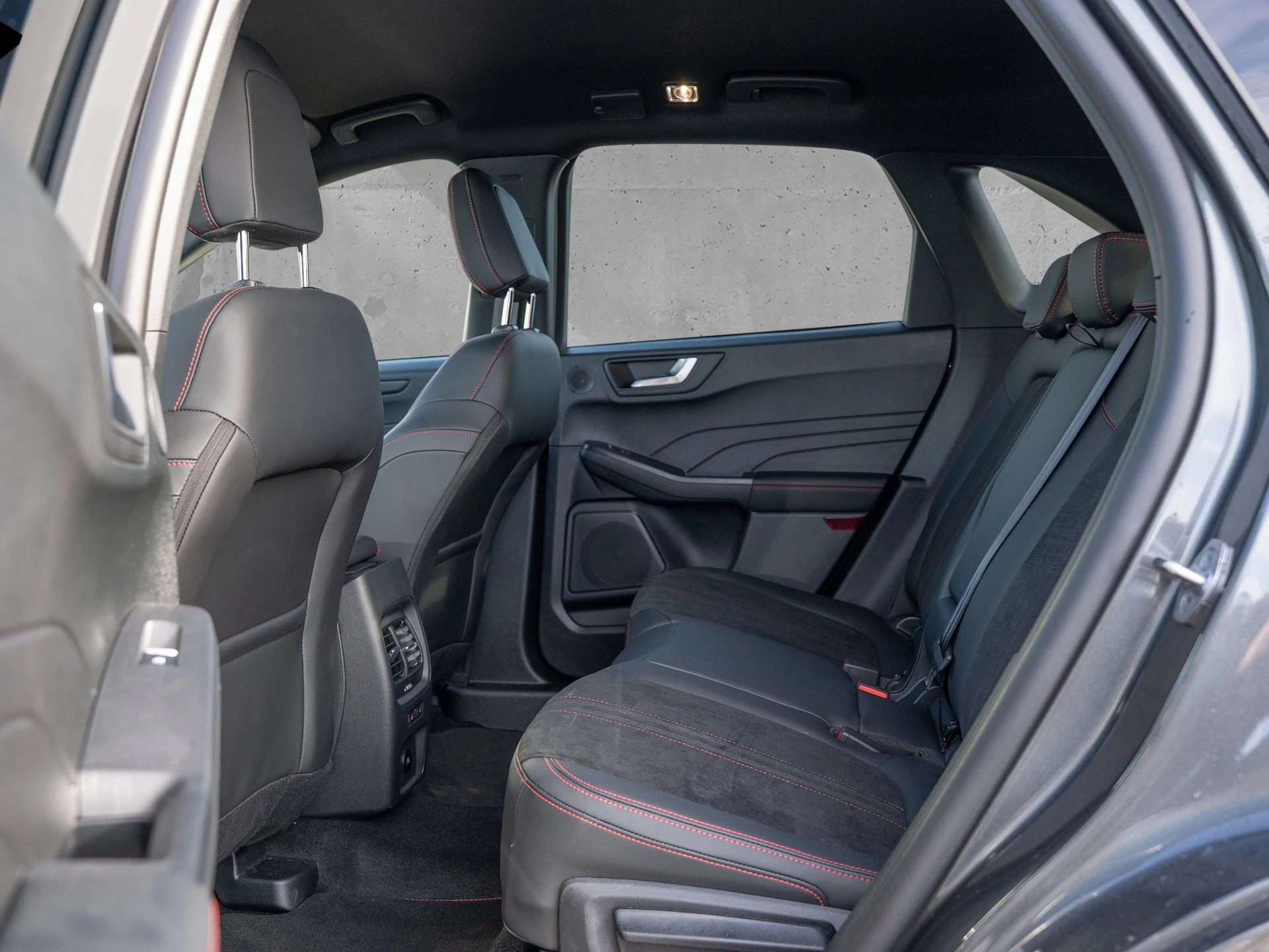 Ford Kuga ST-Line X Plug-in-Hybrid MATRIX*WINT.PKT*360GRAD*KLIMA
