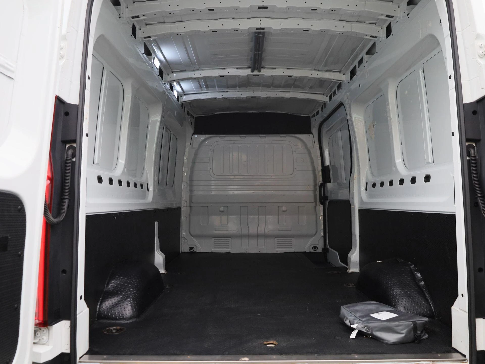 Maxus-eDeliver9-image-27