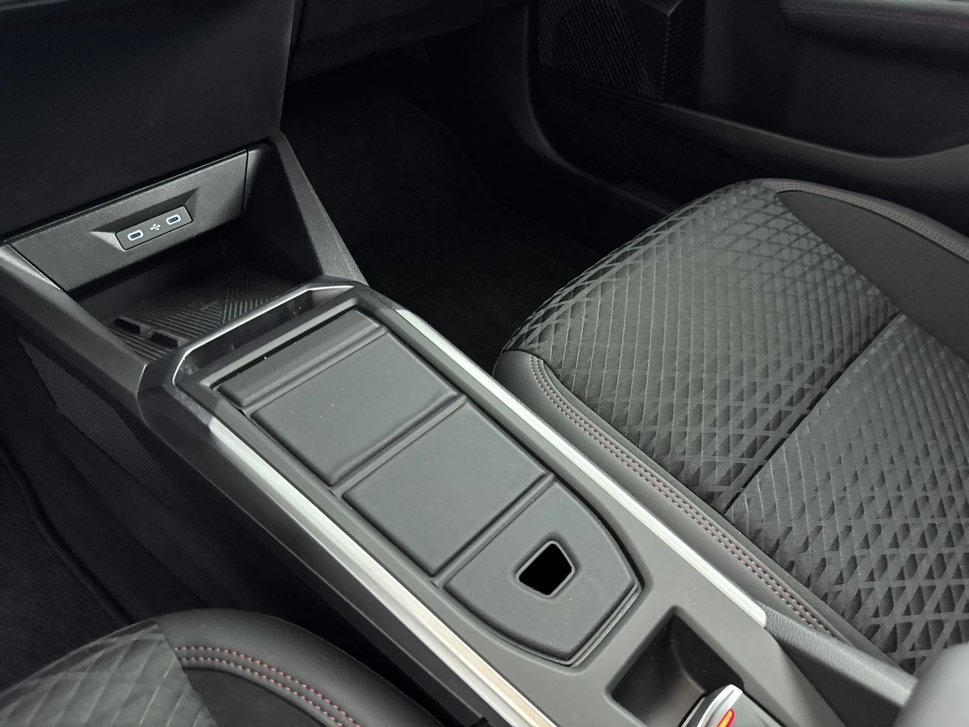 Renault-Clio-image-12