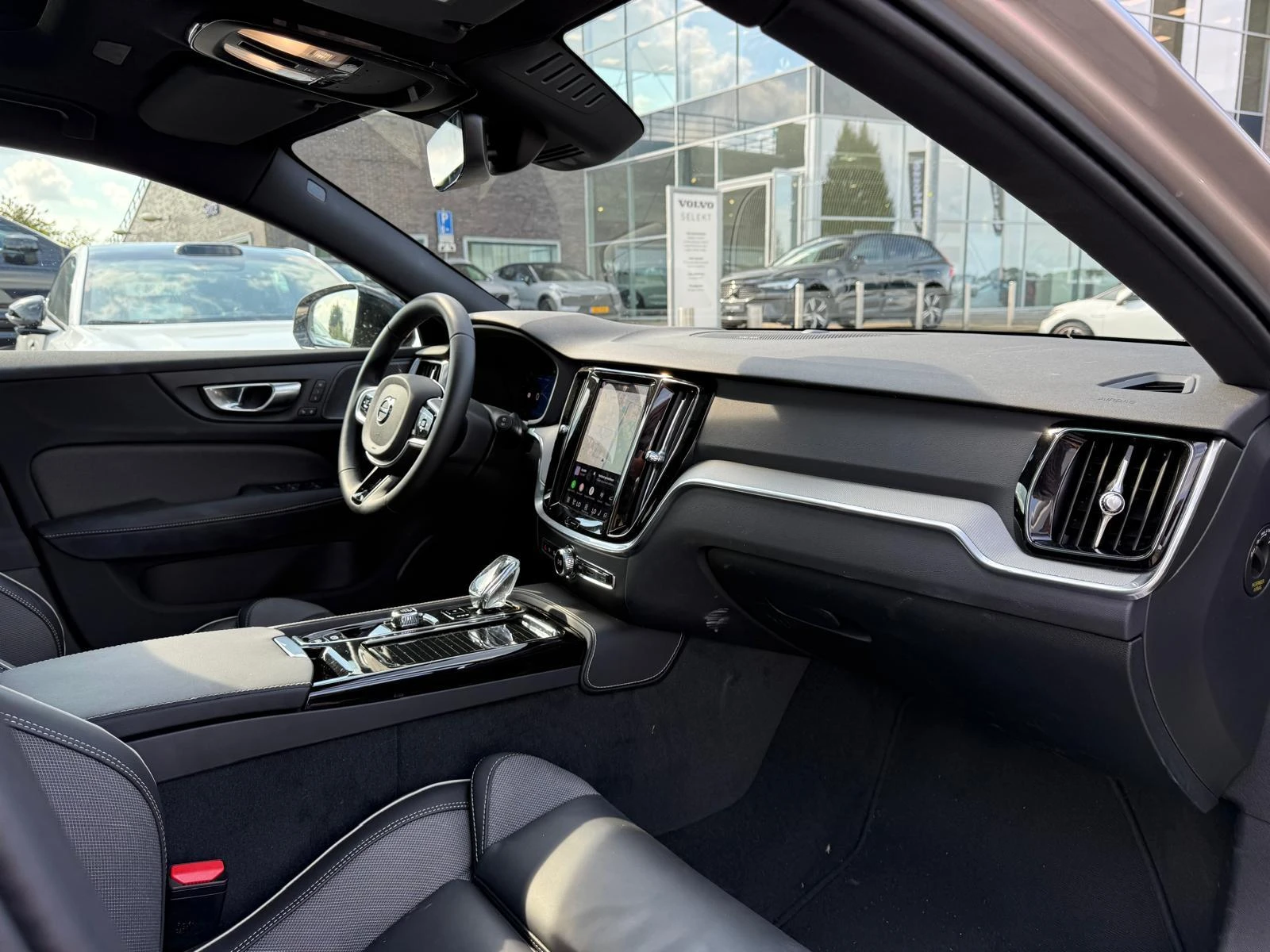 Volvo-V60-image-17