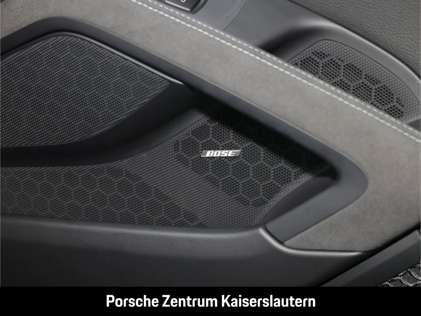 Porsche 718 Cayman GT4 RS Clubsportpaket Liftsystem-VA cayman982C Cayman 718 GT4 RS Clubsportpaket Liftsystem-VA cayman