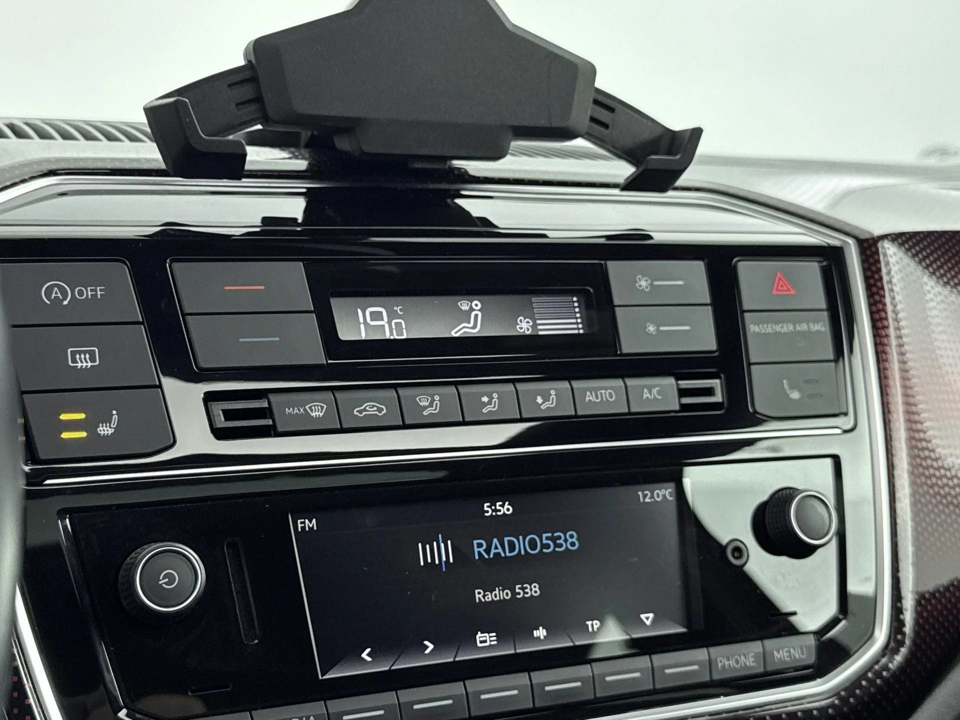 Volkswagen-up!-image-14