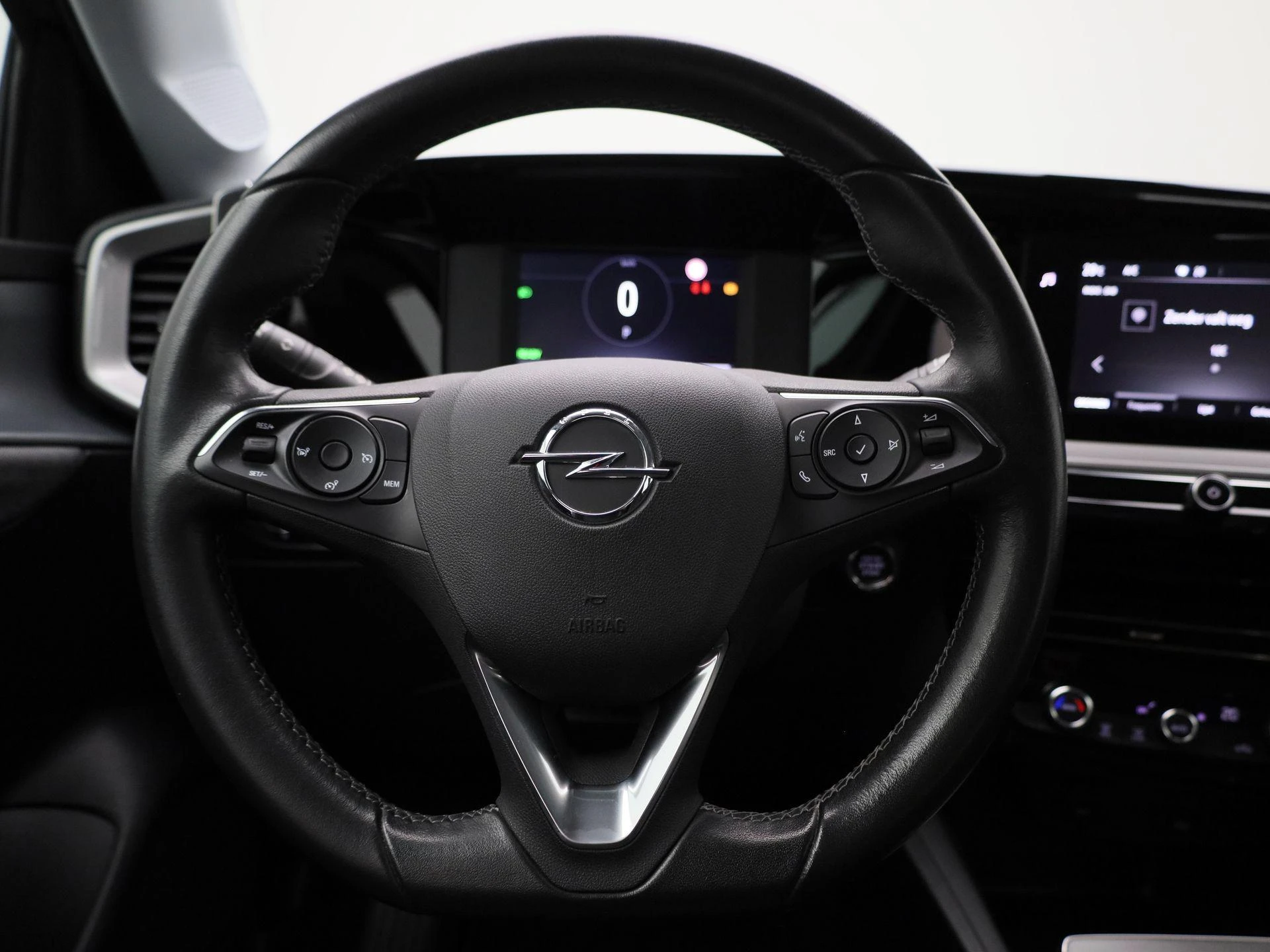 Opel-Mokka-e-image-6