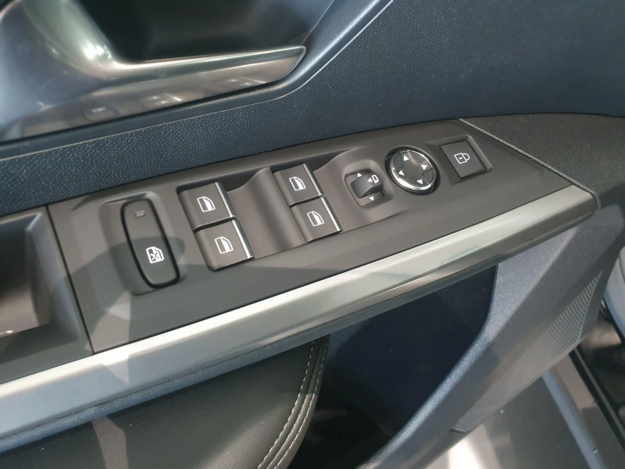 Peugeot-3008-image-7