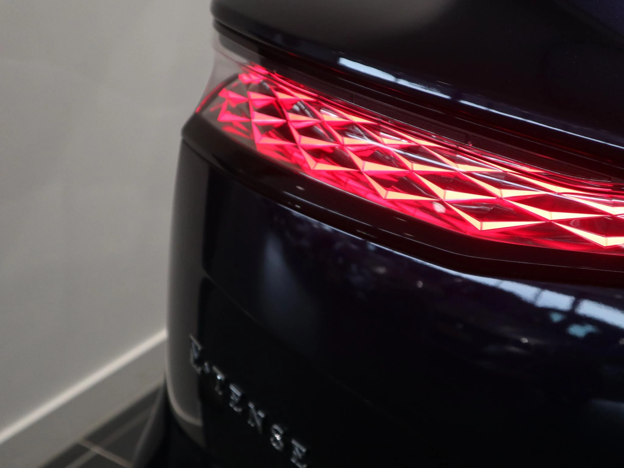 DS DS 7 E-Tense 225 Opéra