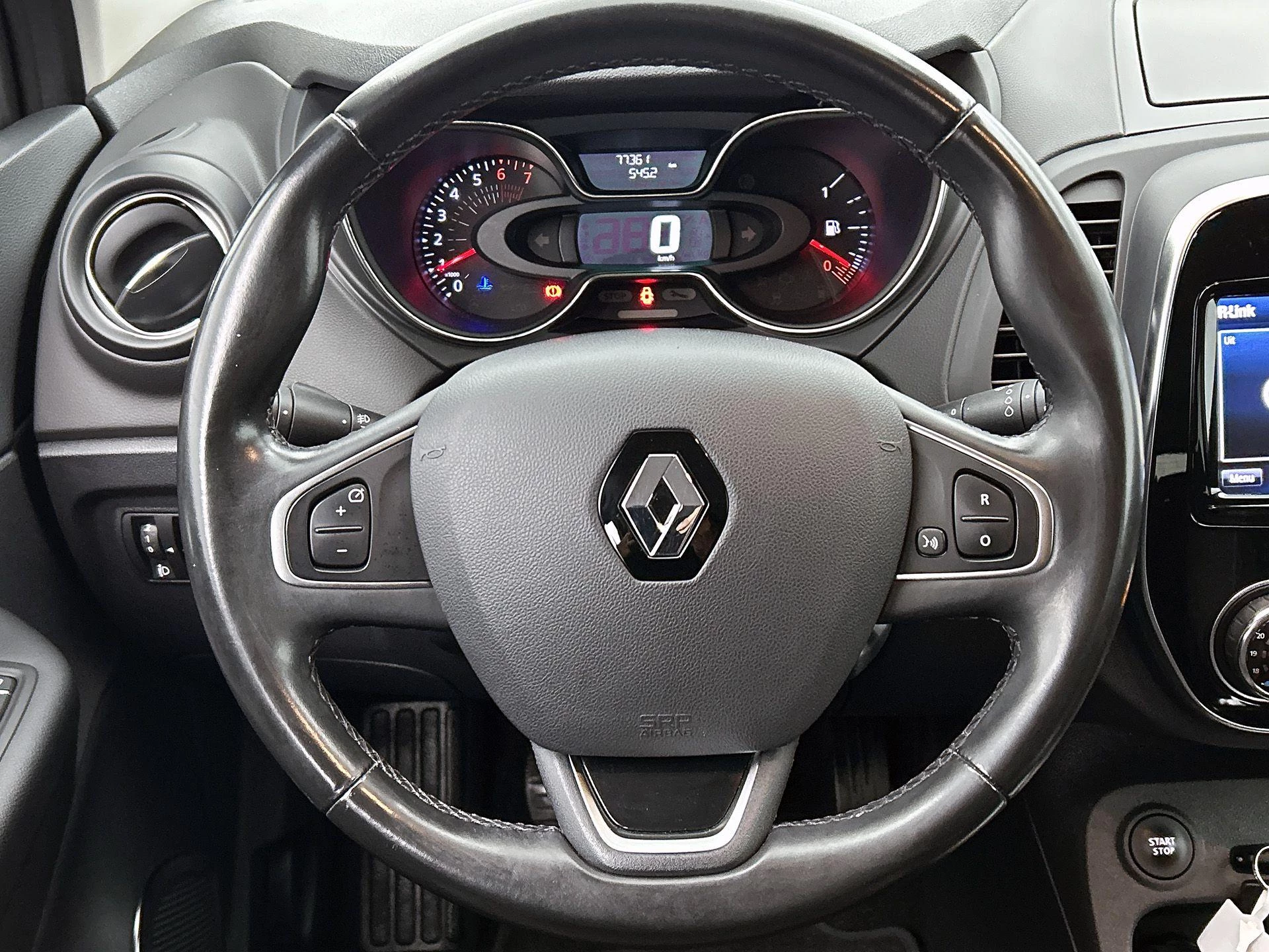 Renault-Captur-image-32