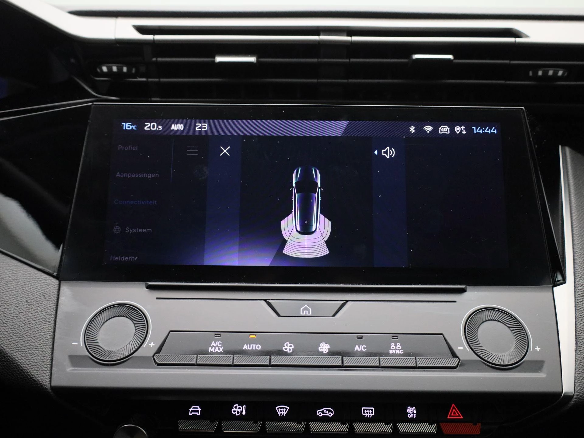 Peugeot-308-image-25