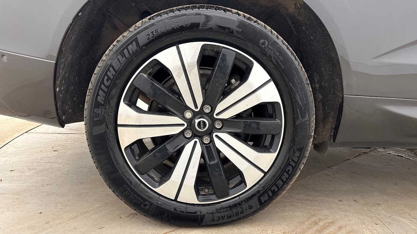 Volvo-XC60-image-19