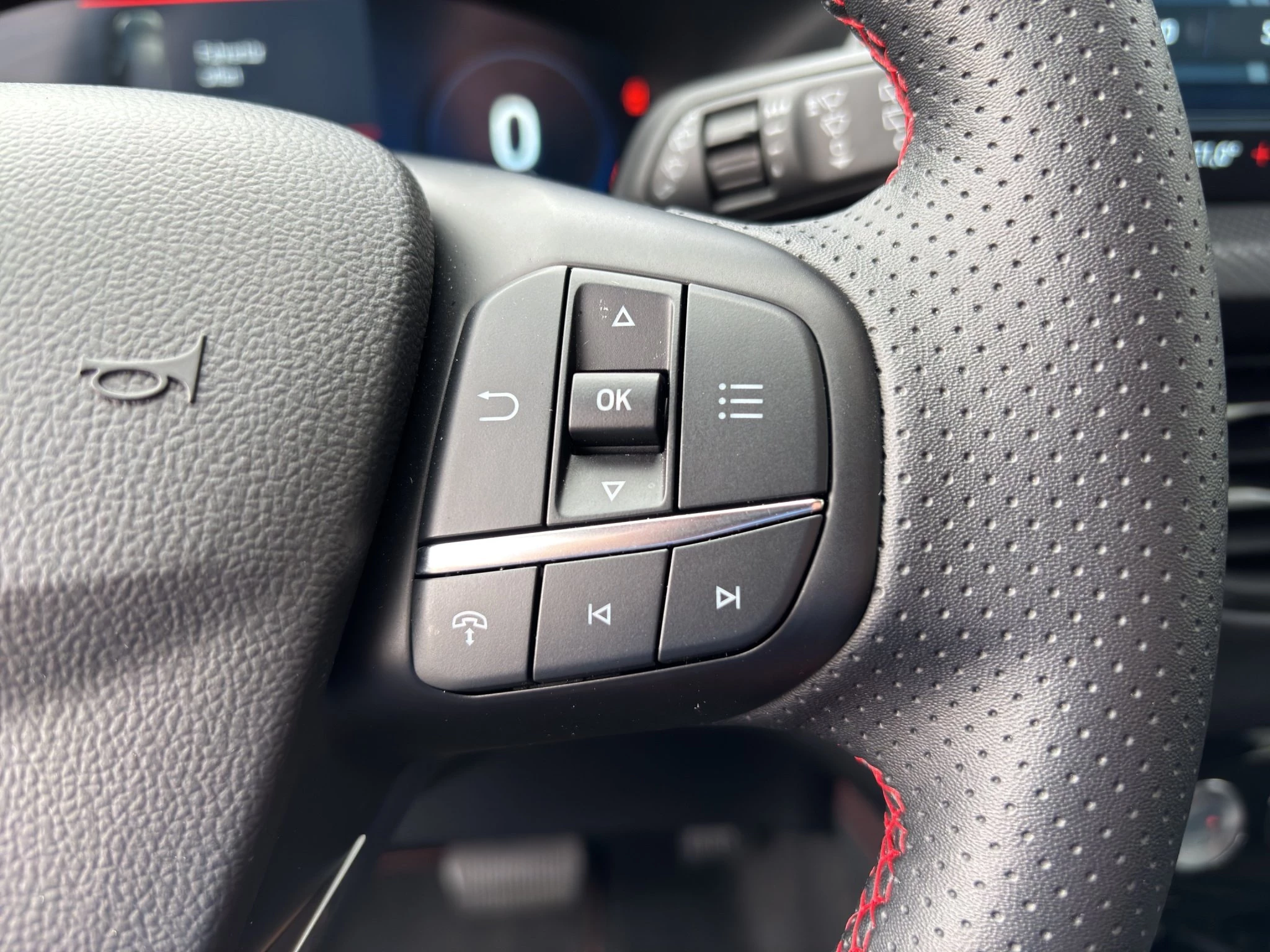Ford Kuga ST-Line Aut.*KAM*LED-MATRIX*NAVI*GRA*WINTER-PKT.