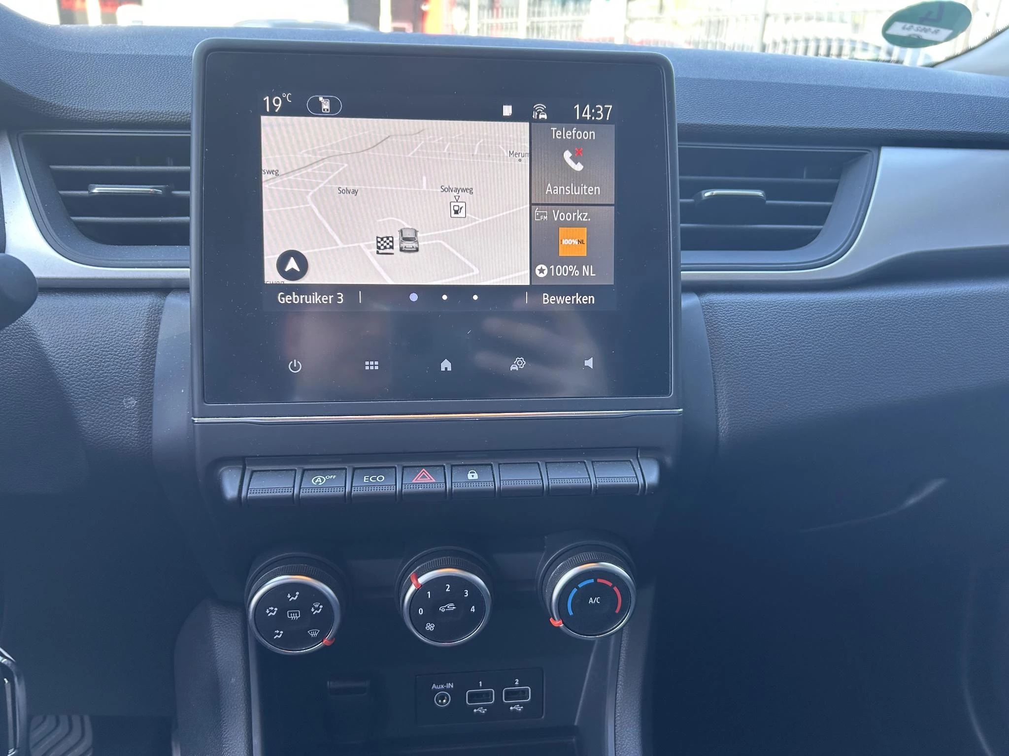 Renault-Captur-image-8