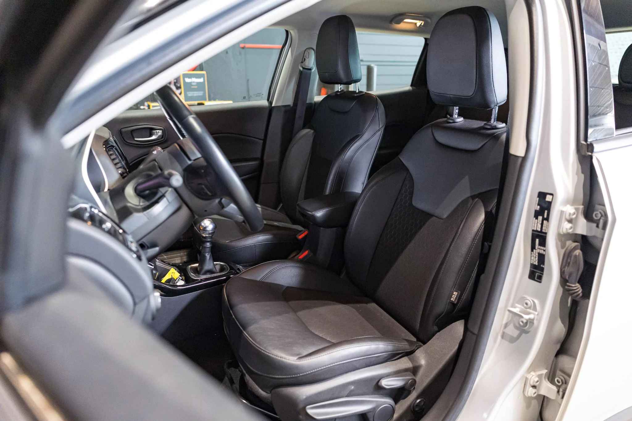 Jeep-Compass-image-18