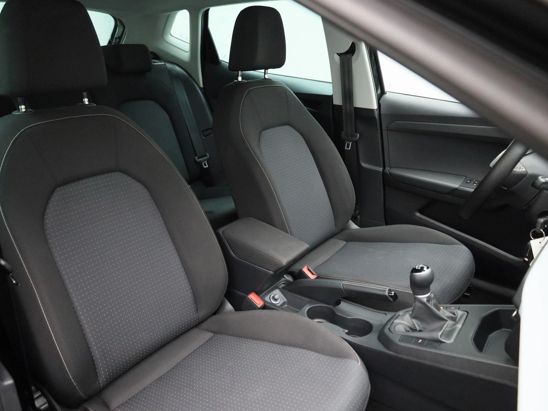SEAT-Ibiza-image-33