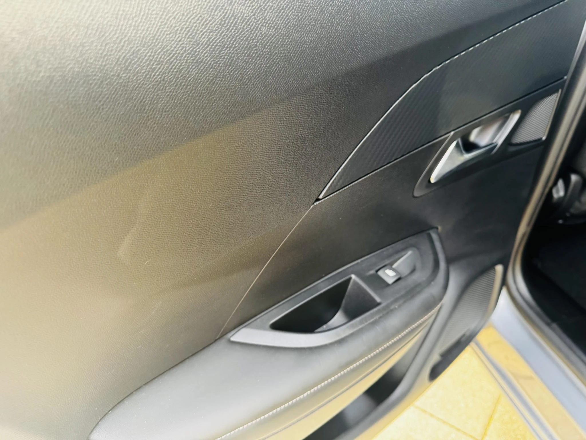 Peugeot-2008-image-23