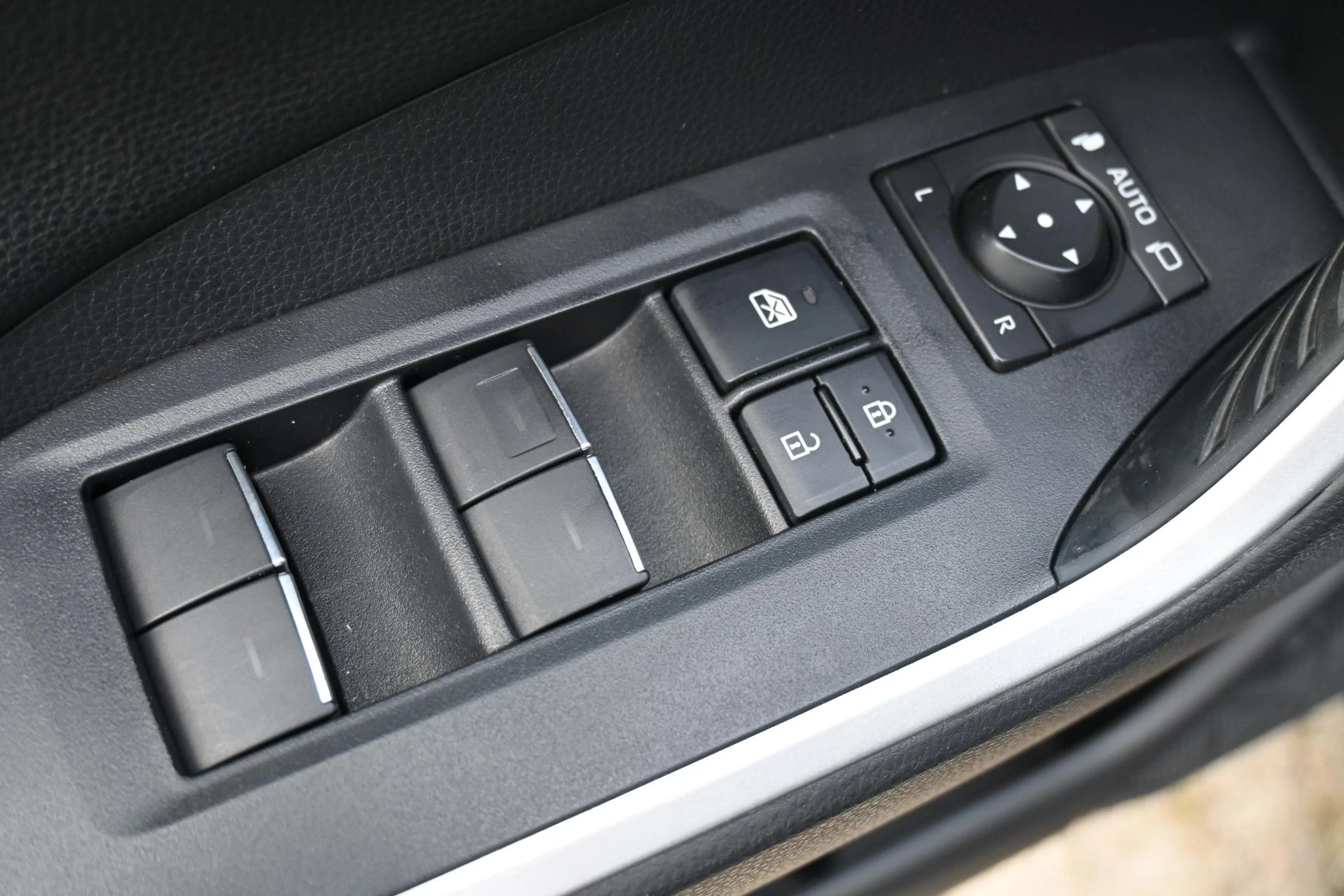 Toyota-RAV4-image-25