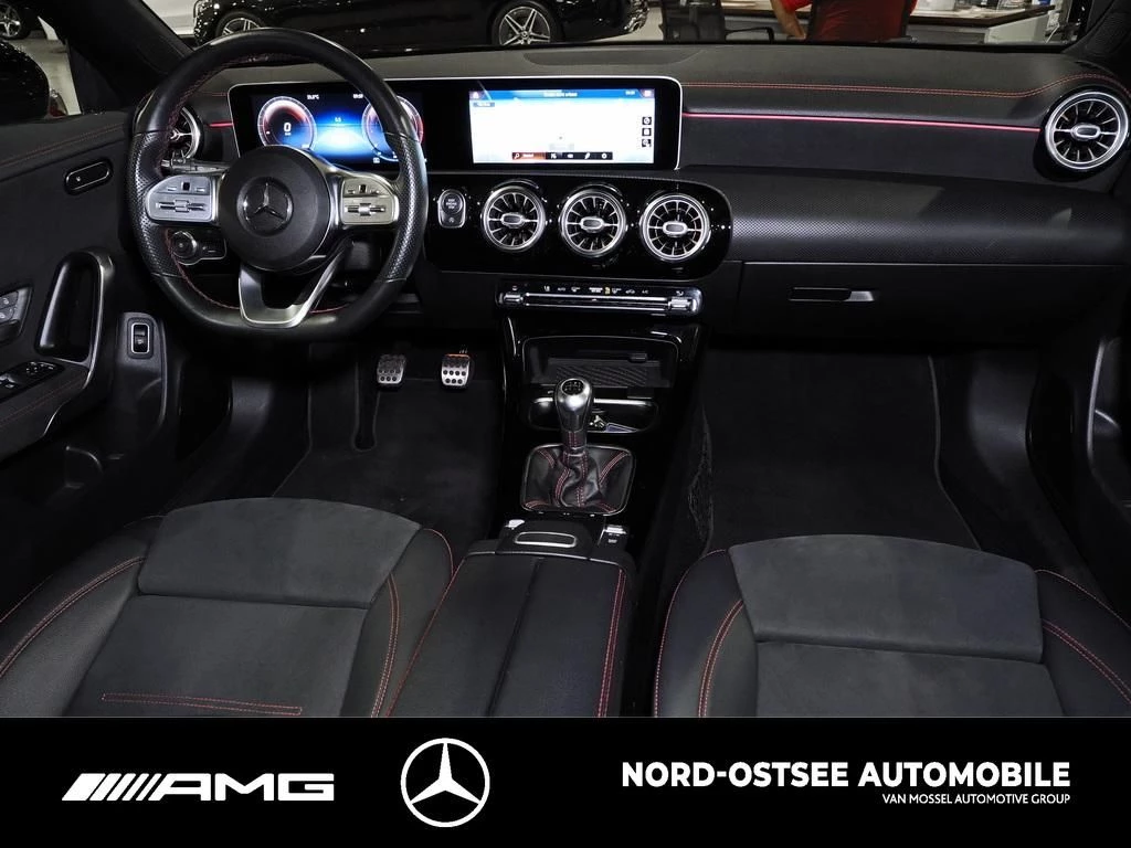 Mercedes-Benz CLA 200 SB AMG KAM PANO SHZ TEMPO AHK MBUX NIGHT AMG Line