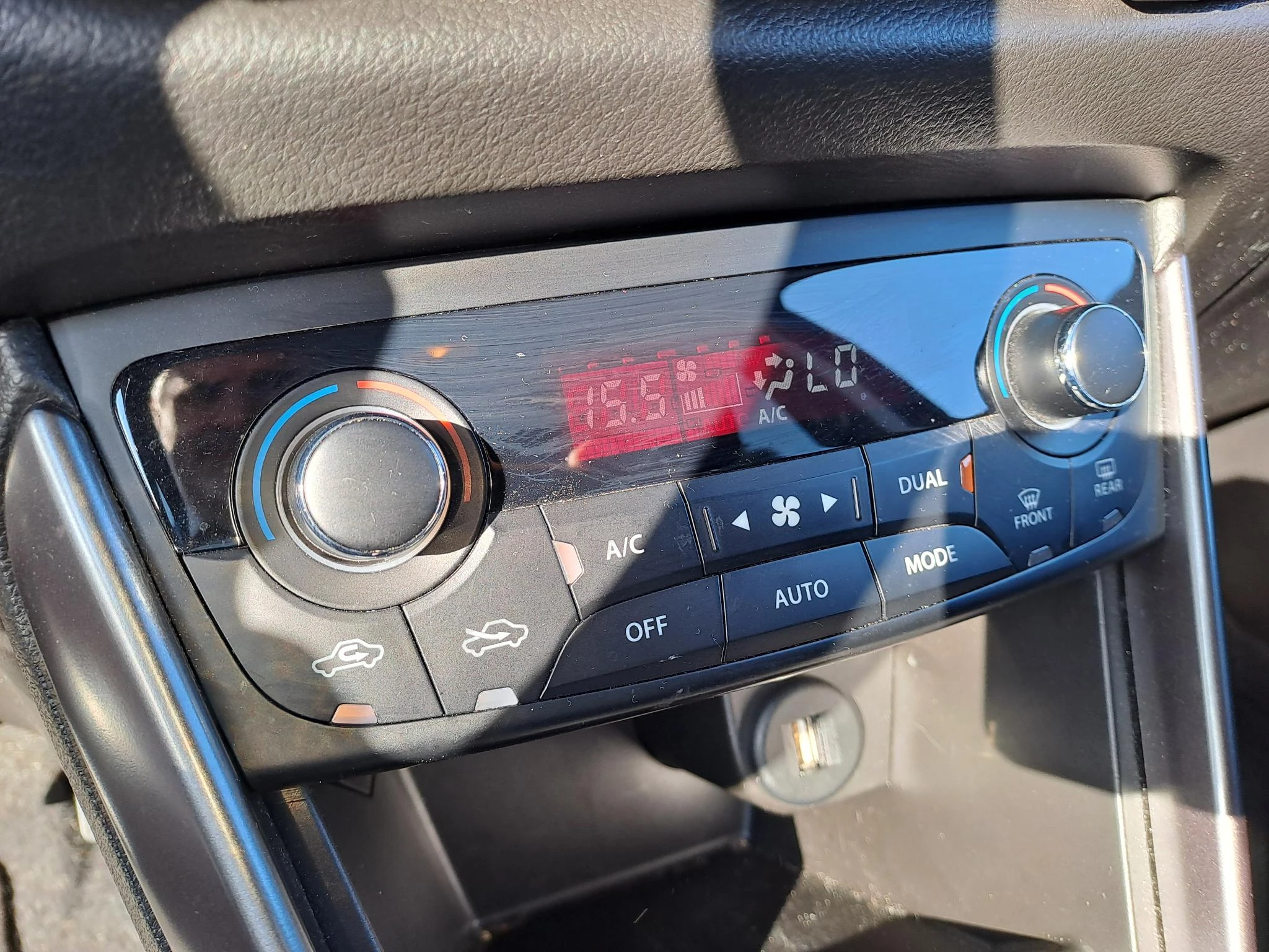 Suzuki-S-Cross-image-11