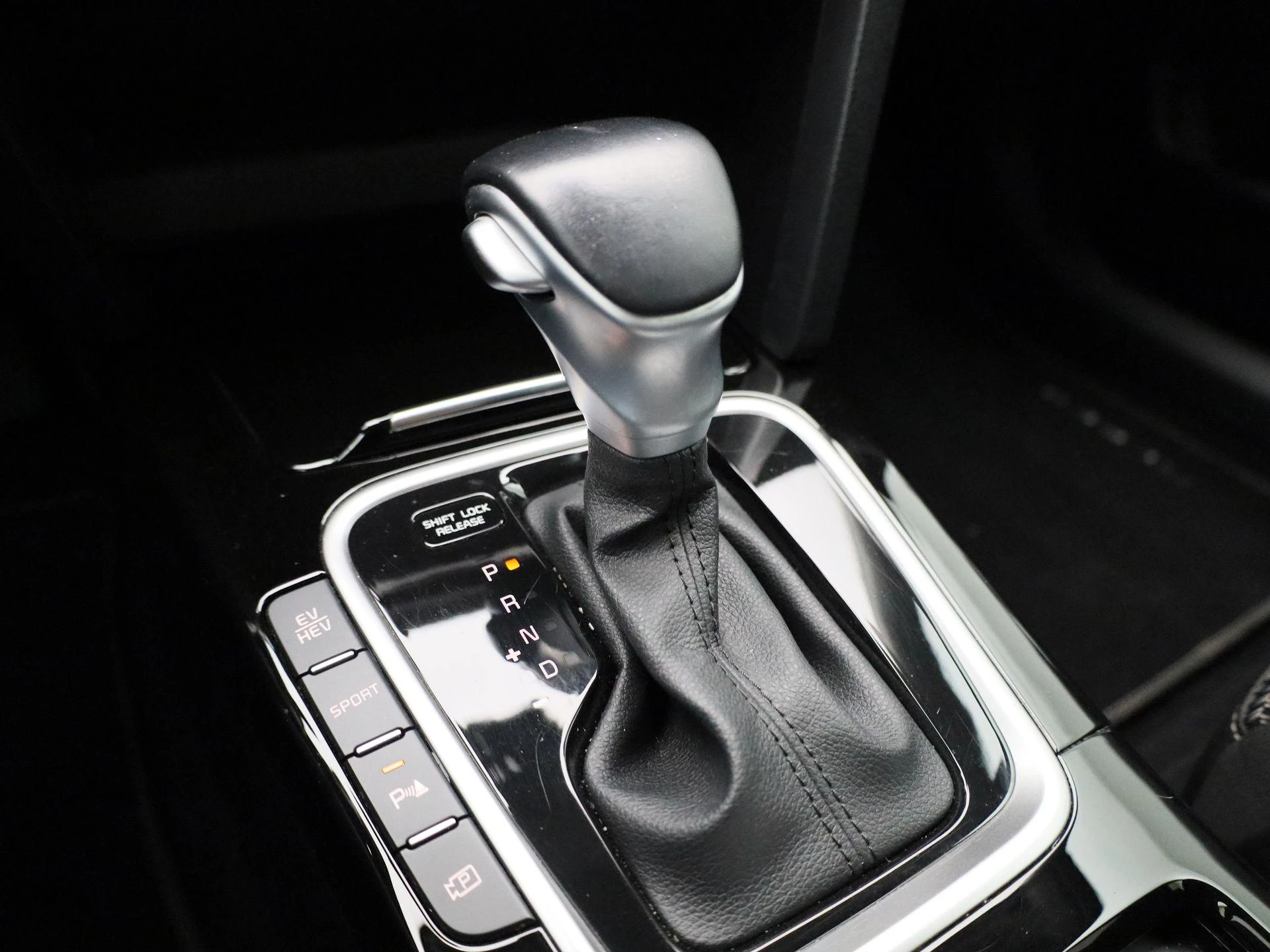 Kia-XCeed-image-23