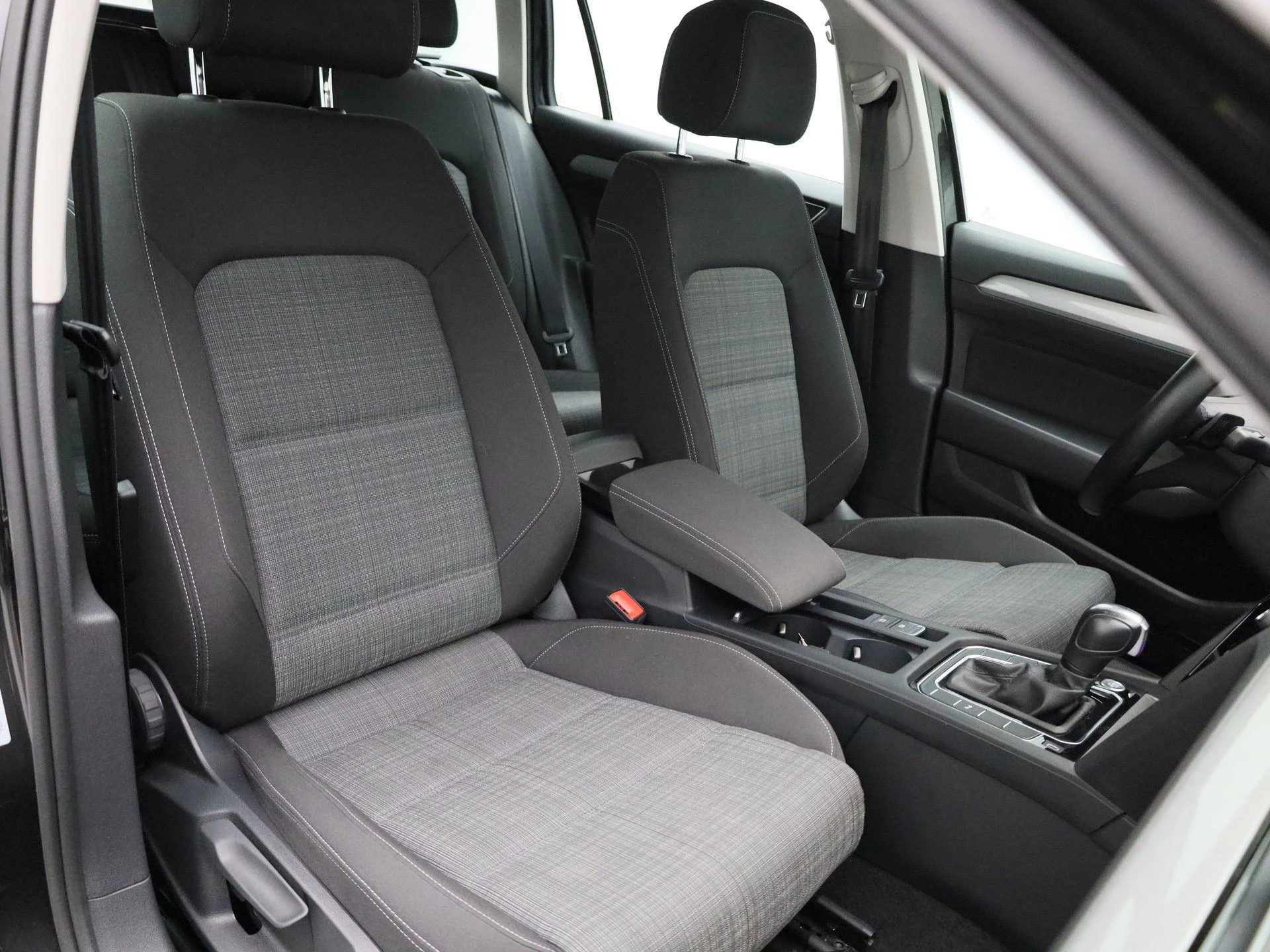 Volkswagen Passat Variant 1.5 TSI Business 150 PK|