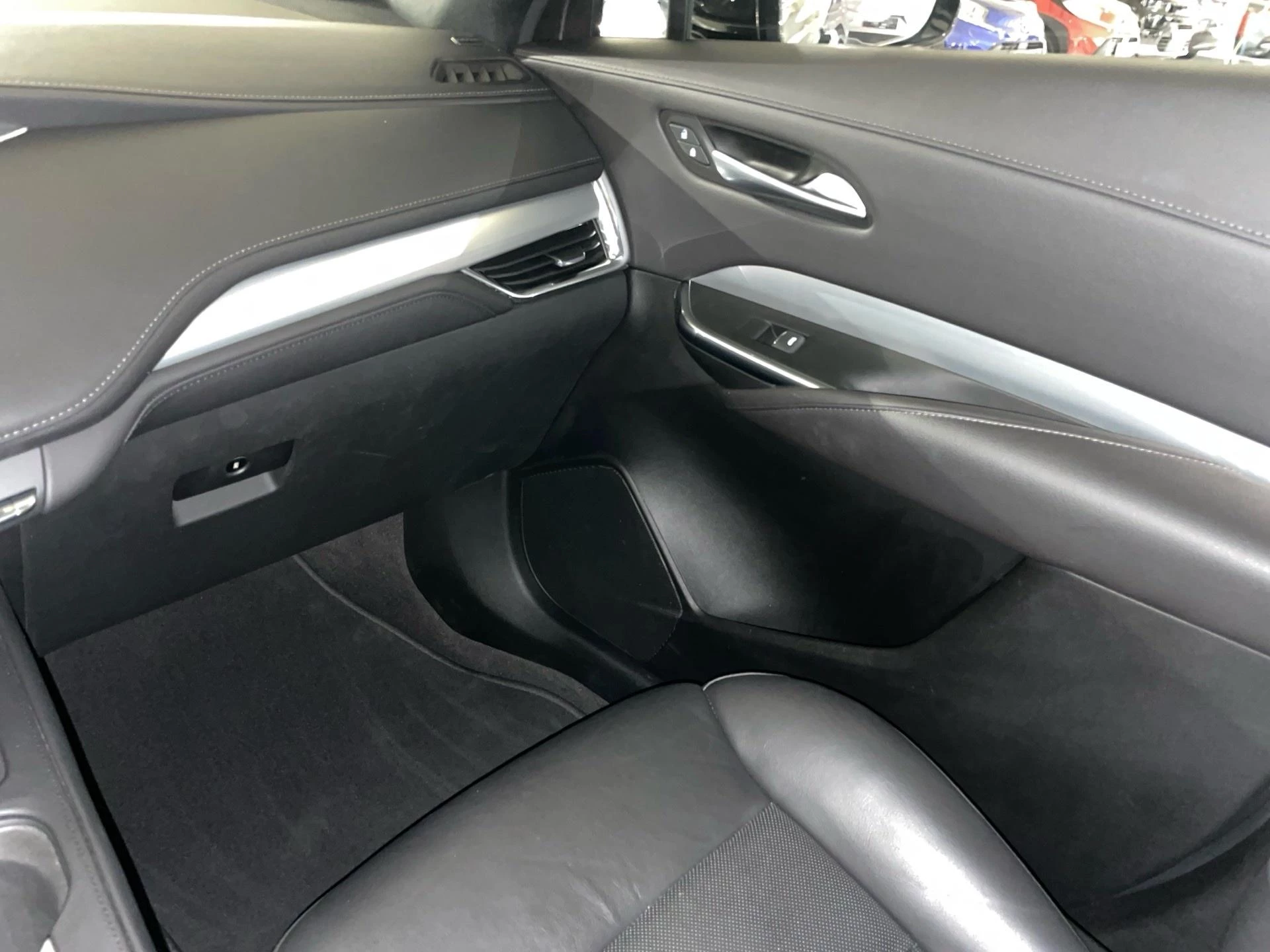 Cadillac-XT4-image-8