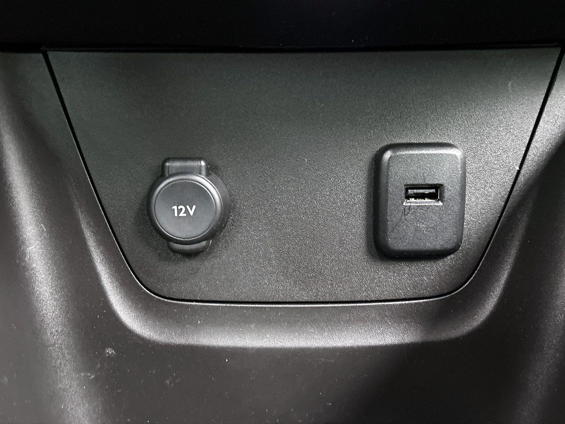 Opel-Crossland X-image-30