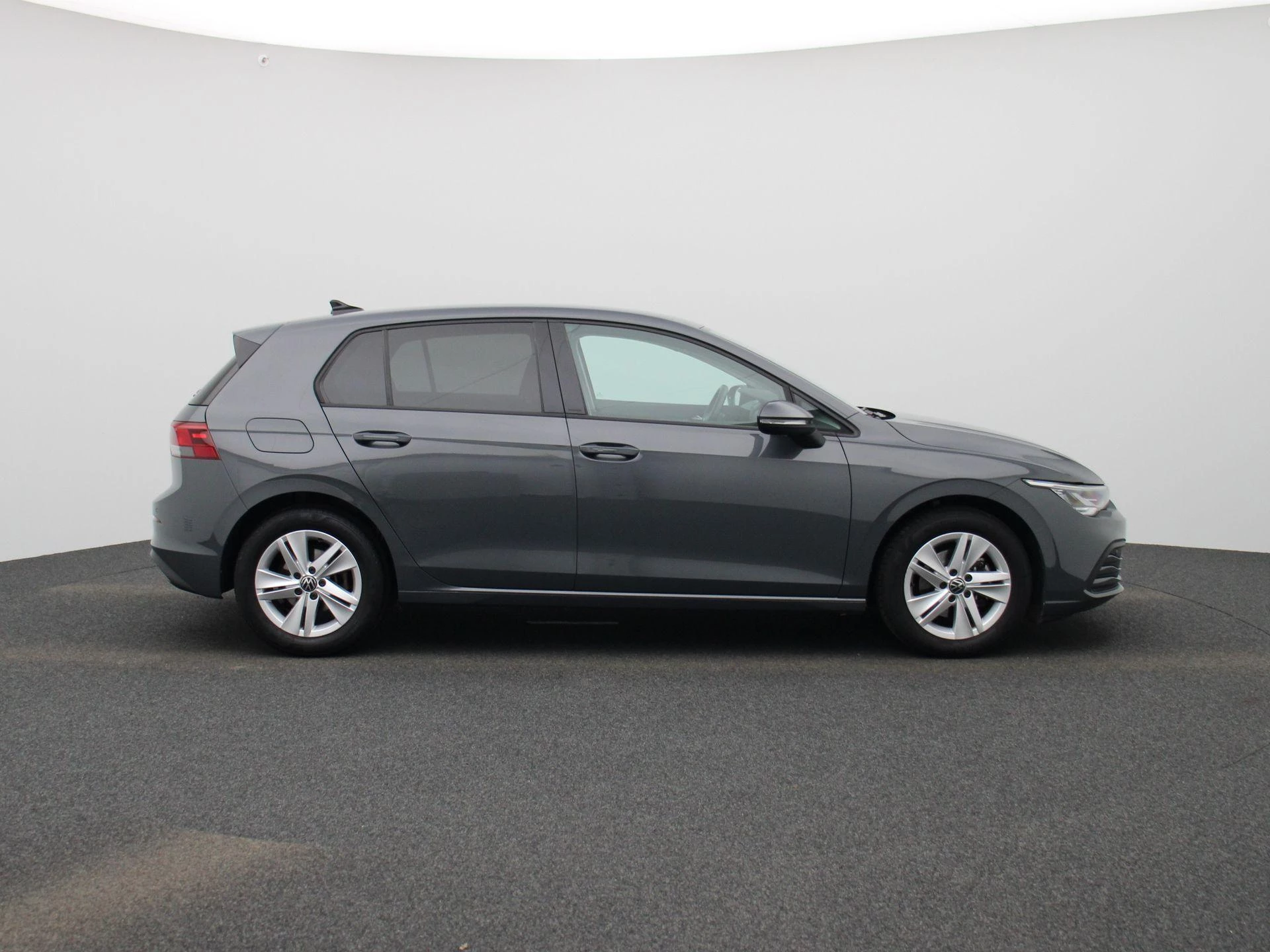 Volkswagen Golf VIII 1.5 eTSI Life DSG | Adaptive Cruise | Camera | PDC