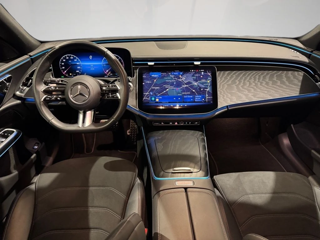 Mercedes-Benz-E-Klasse 220 d-image-11