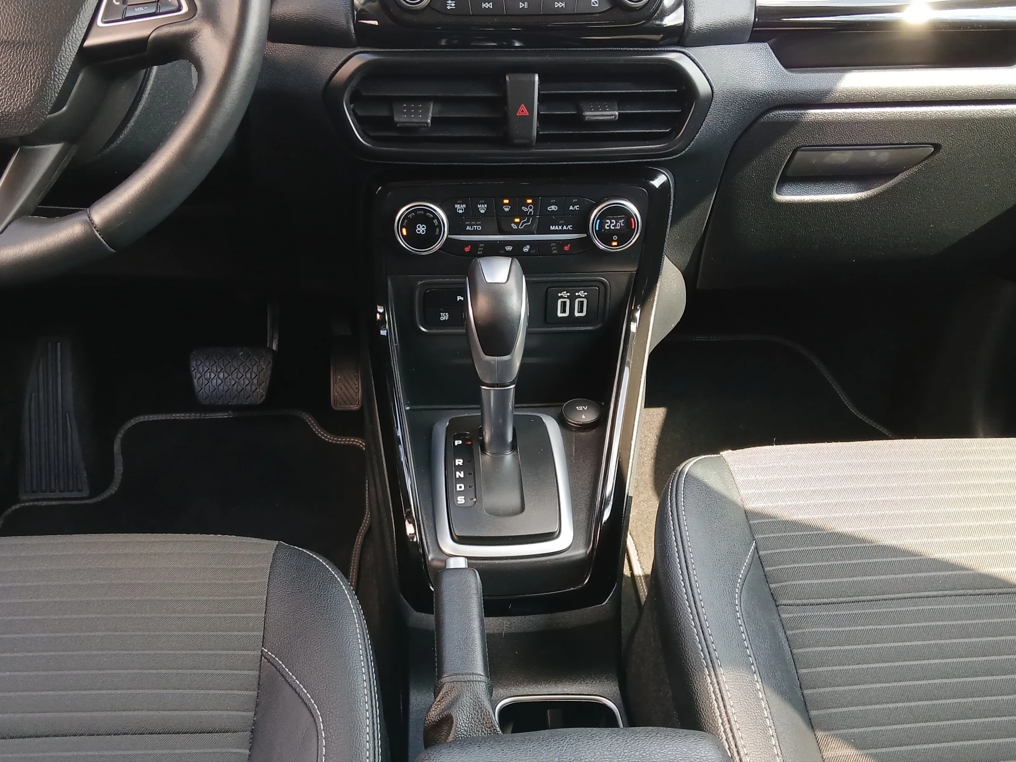 Ford EcoSport Titanium AUT | NAVI | KAM | PDC | WINTER-PAKET