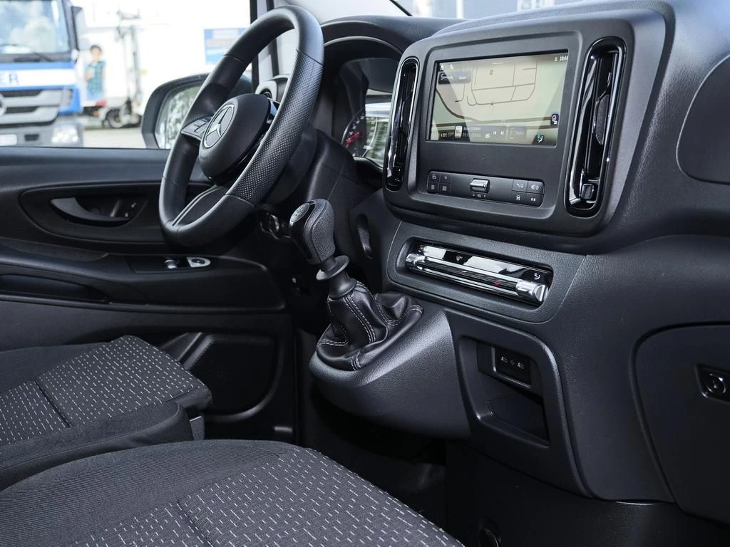 Mercedes-Benz-Vito 116-image-9