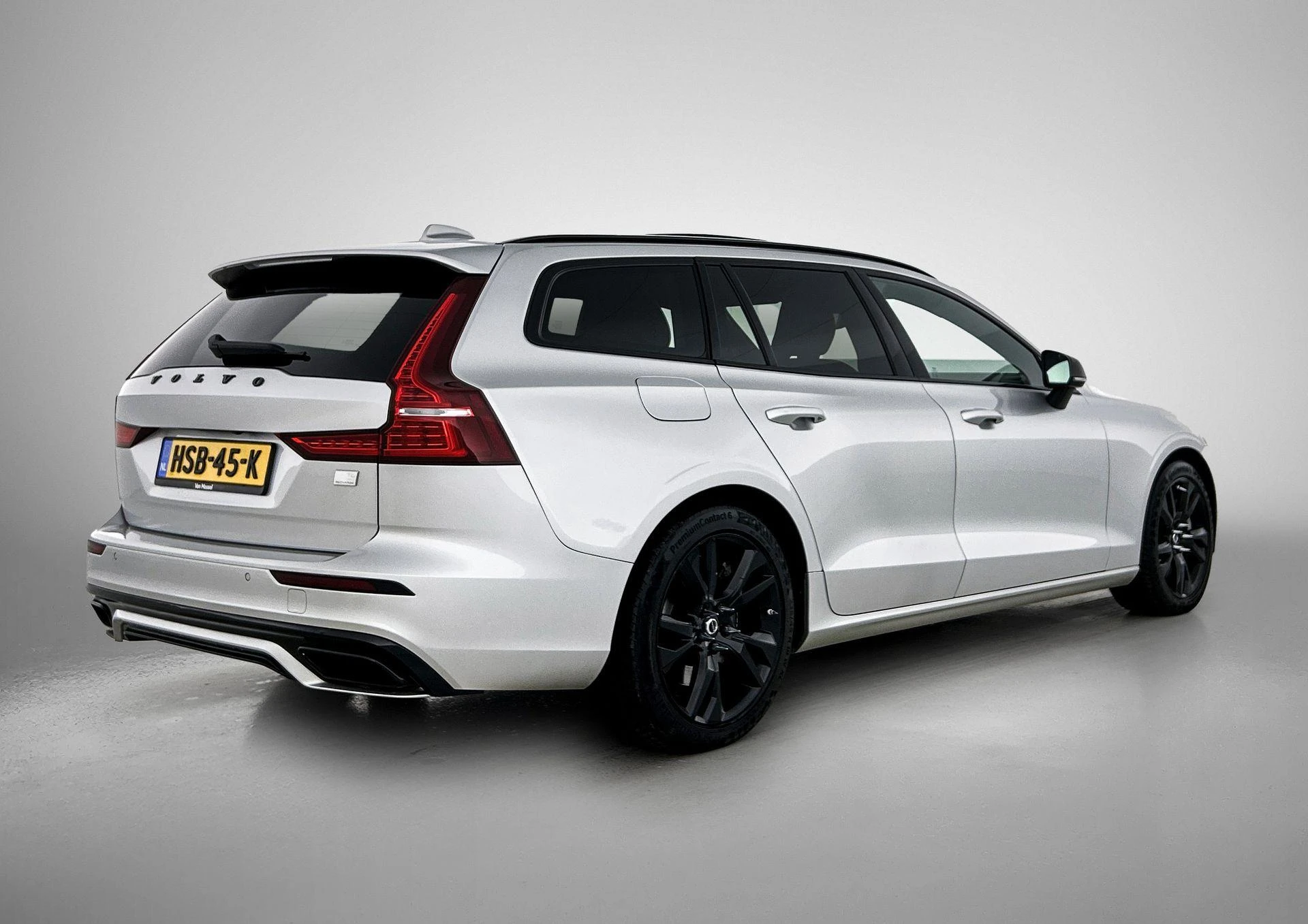 Volvo-V60-image-3