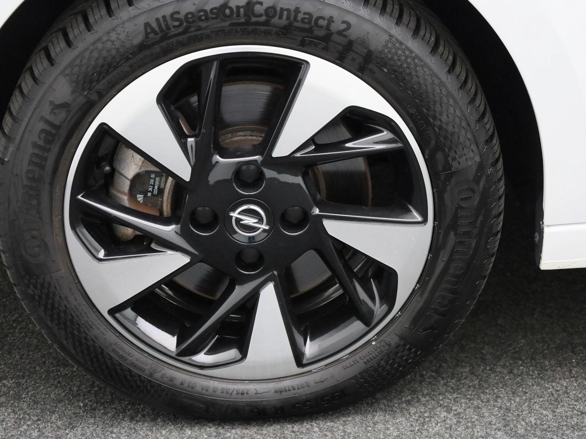 Opel-Corsa-e-image-14
