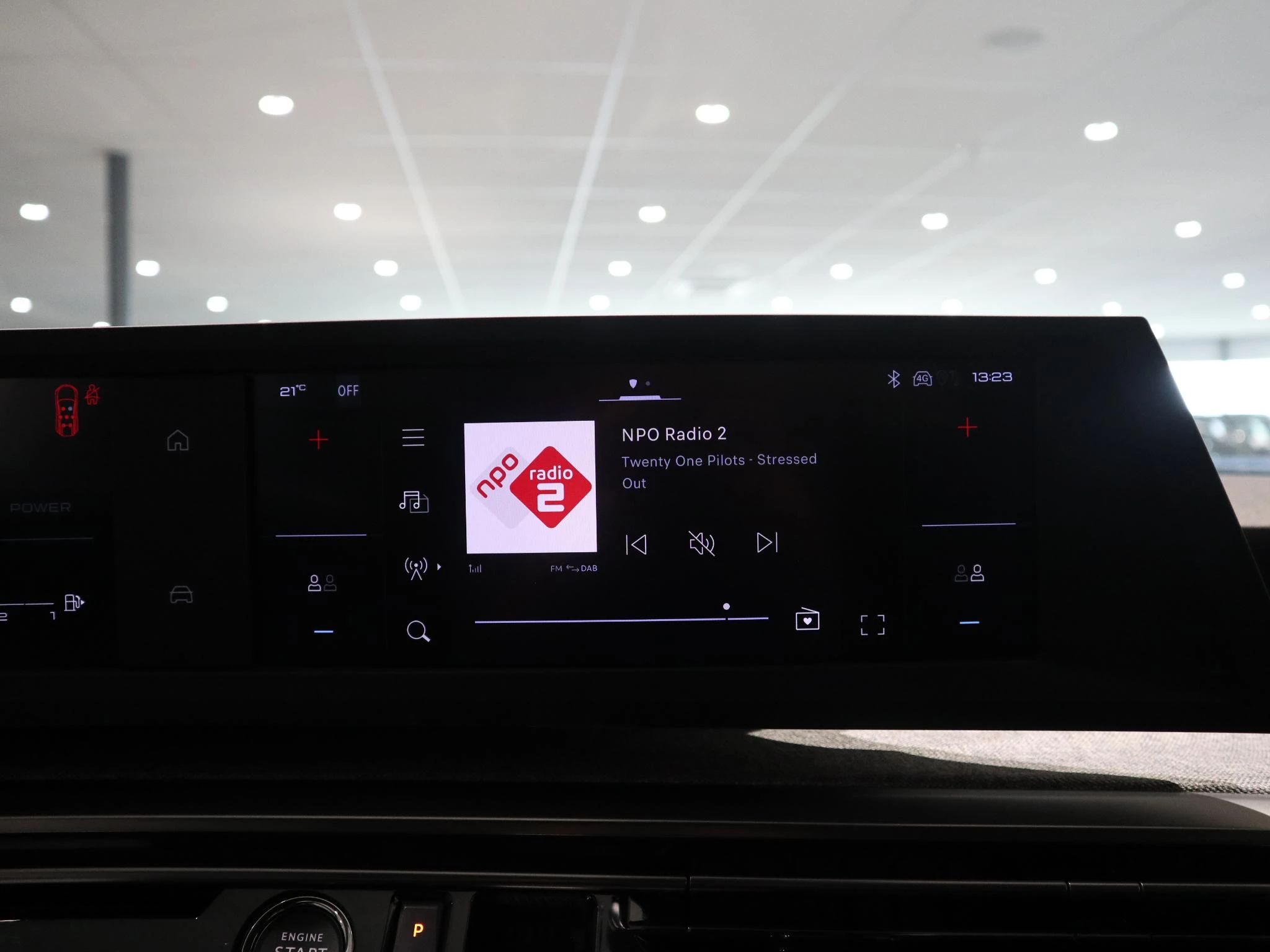 Peugeot-5008-image-16