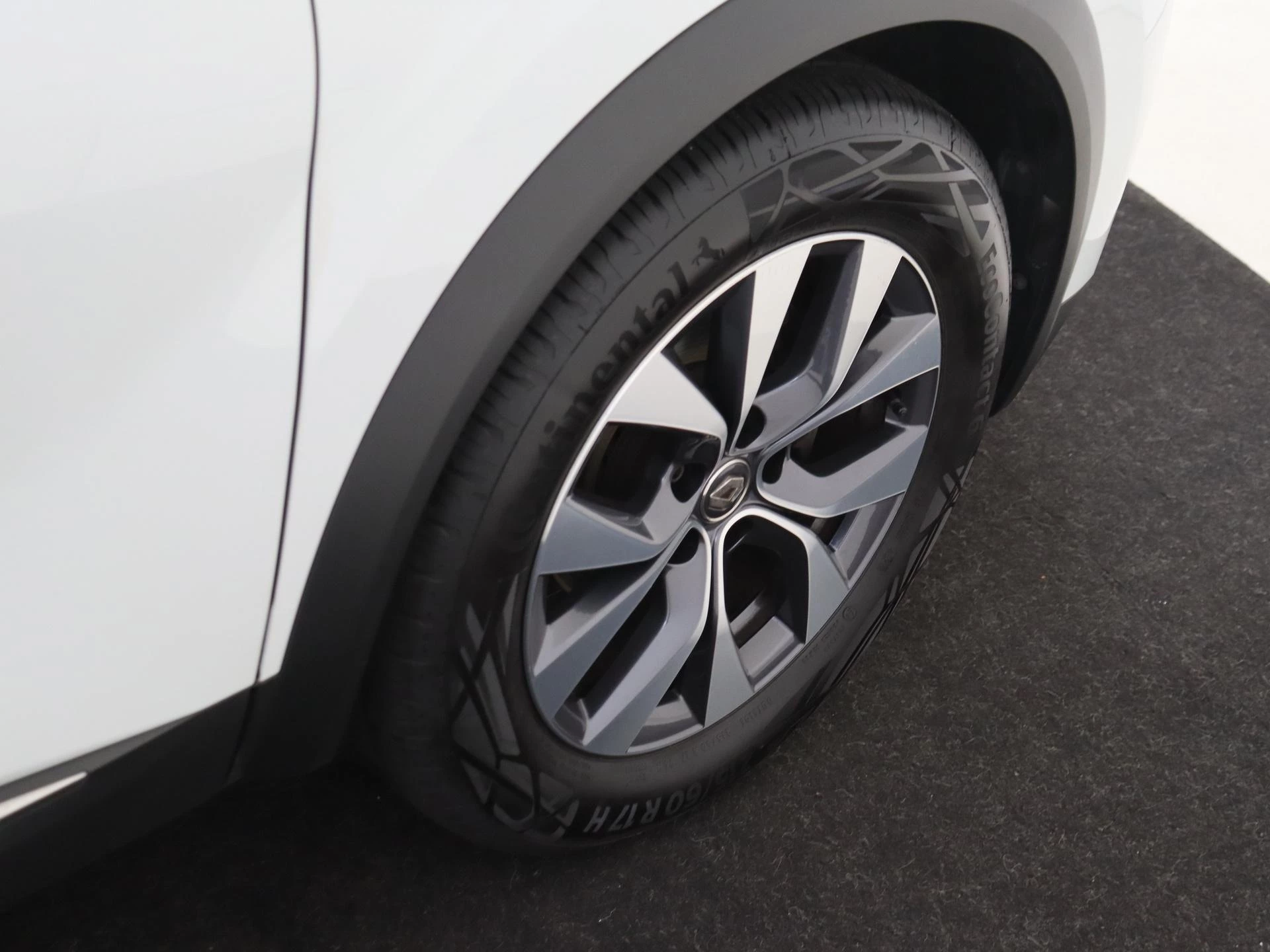 Renault-Captur-image-10