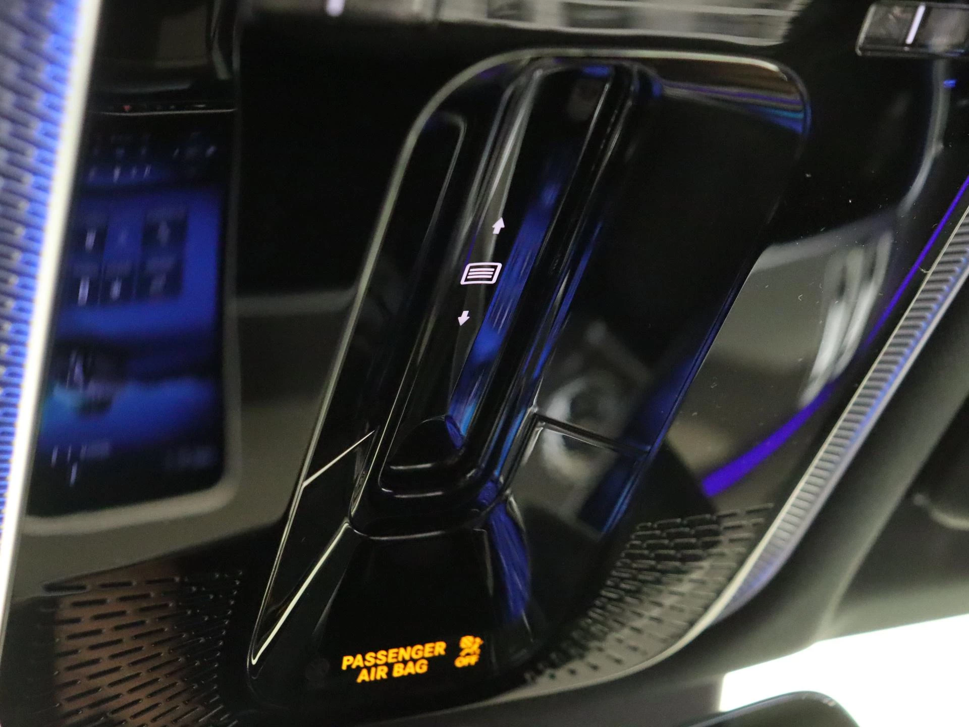 Mercedes-Benz-S-Klasse-image-28