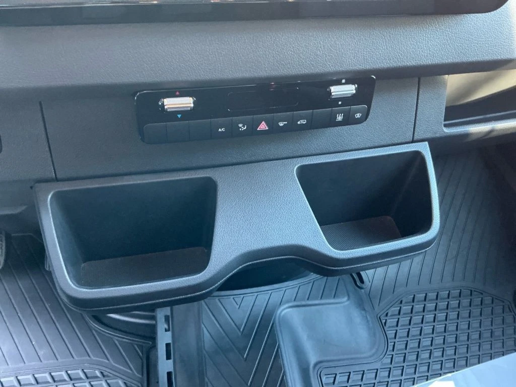 Mercedes-Benz-eSprinter 314-image-14