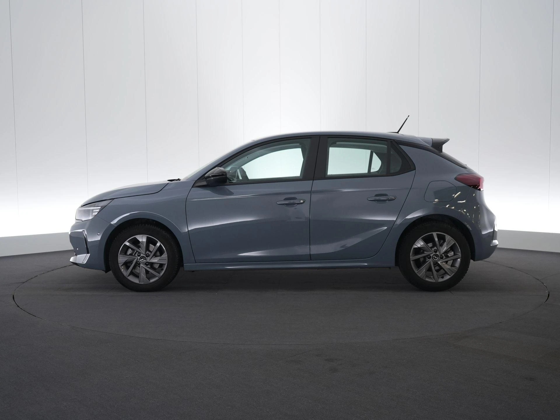 Opel-Corsa-image-3