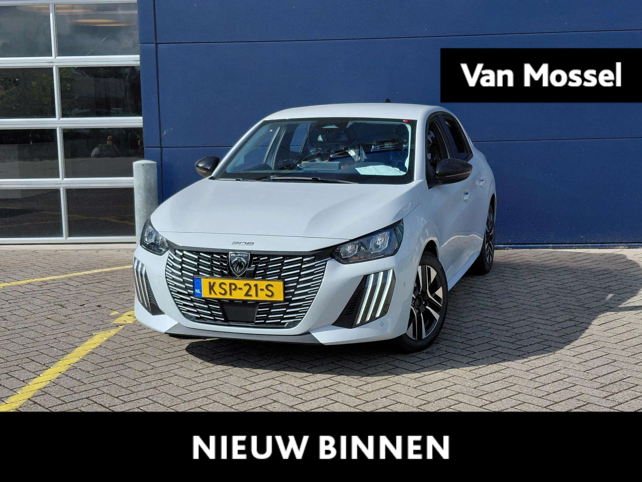 Peugeot-208-image-0