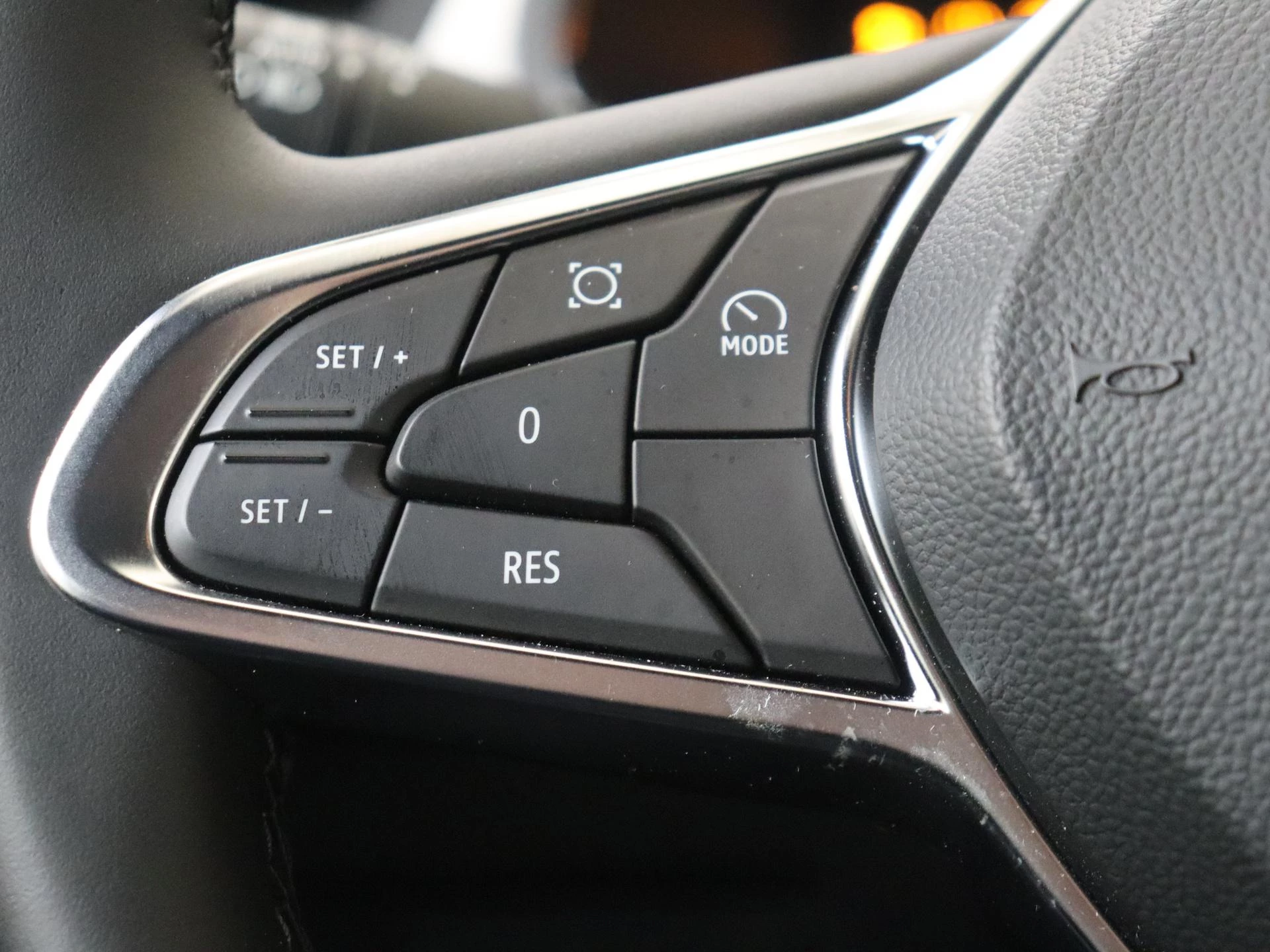 Renault-Captur-image-16