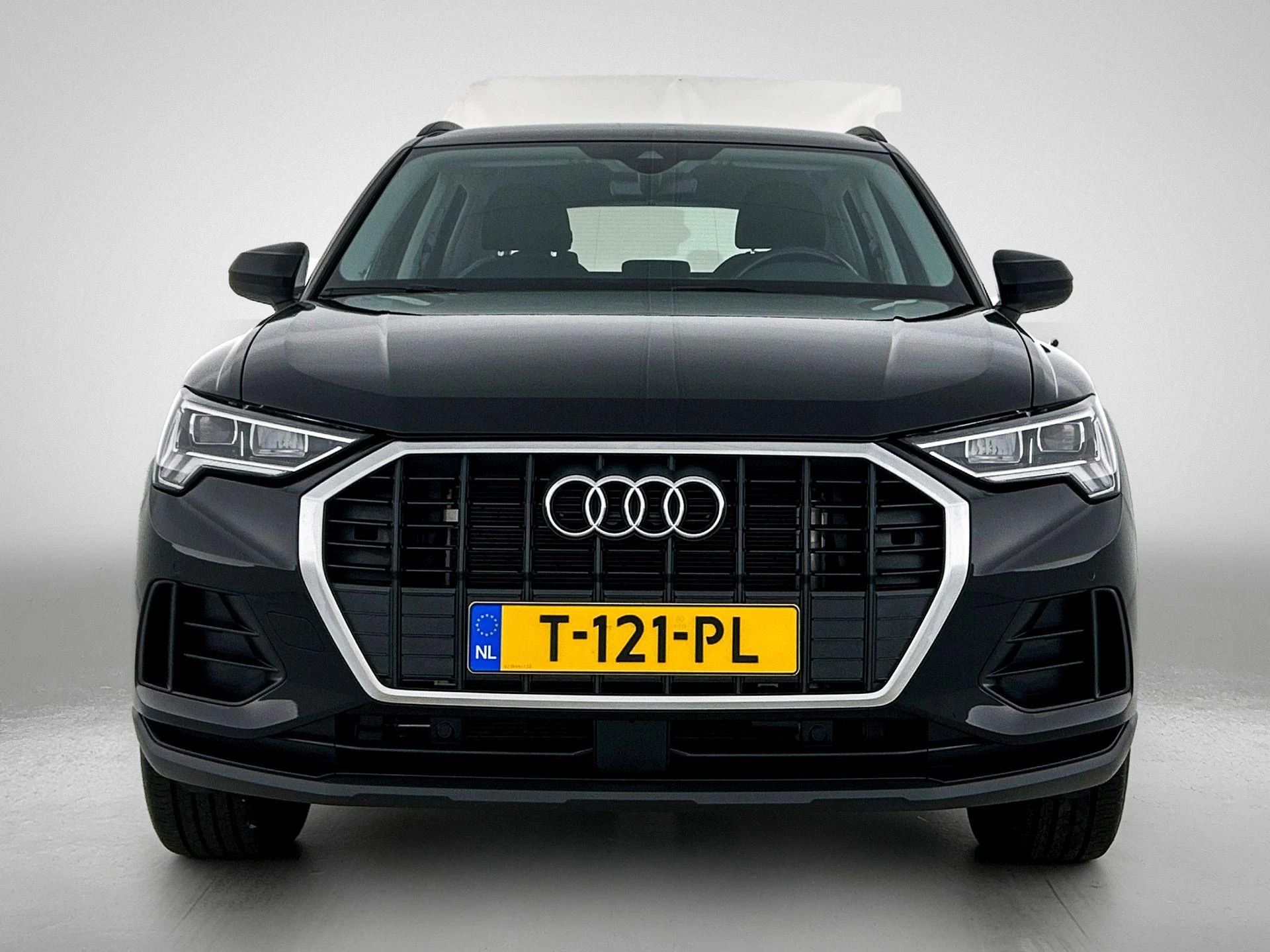 Audi-Q3-image-4