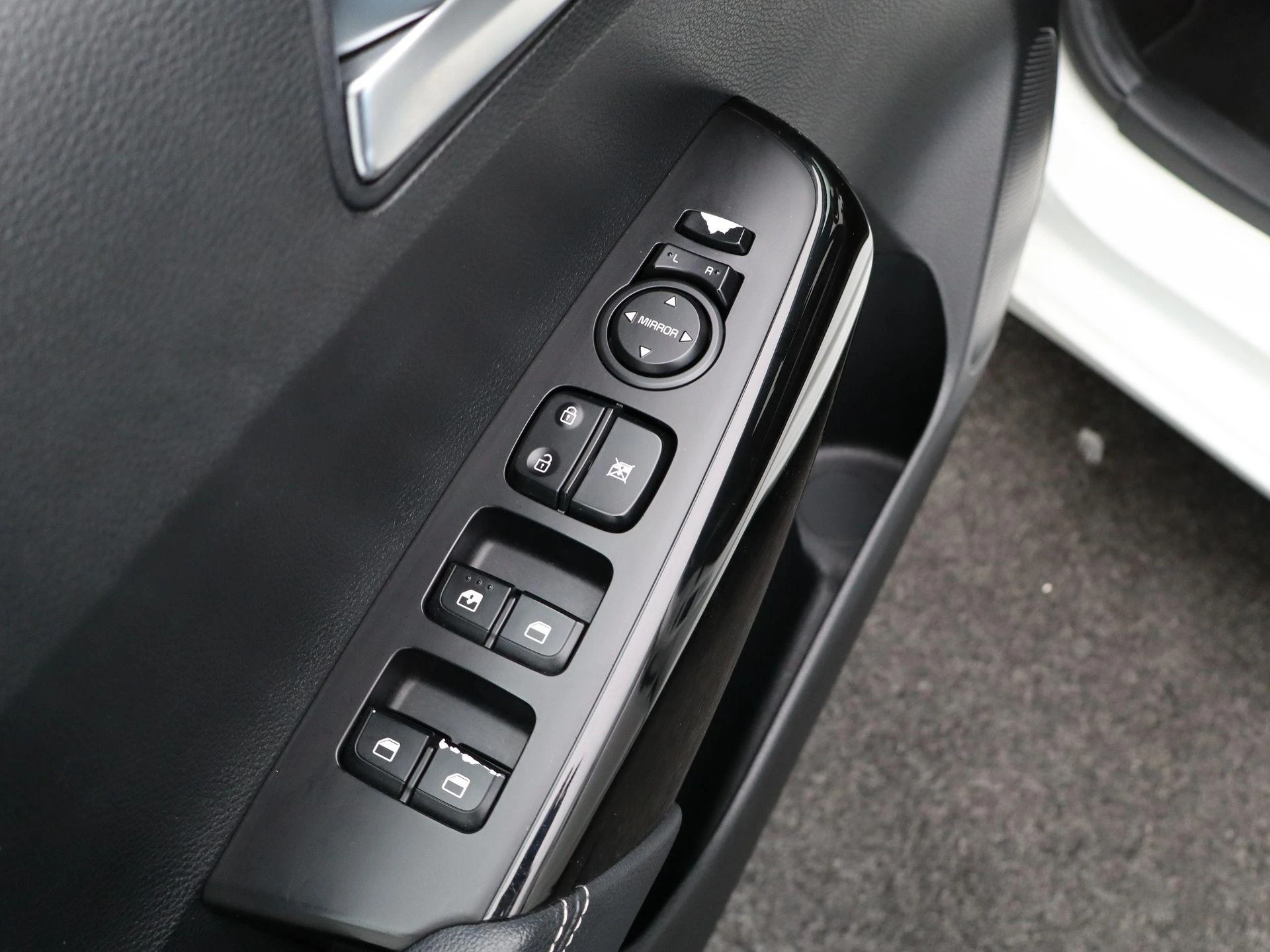 Kia-Picanto-image-25