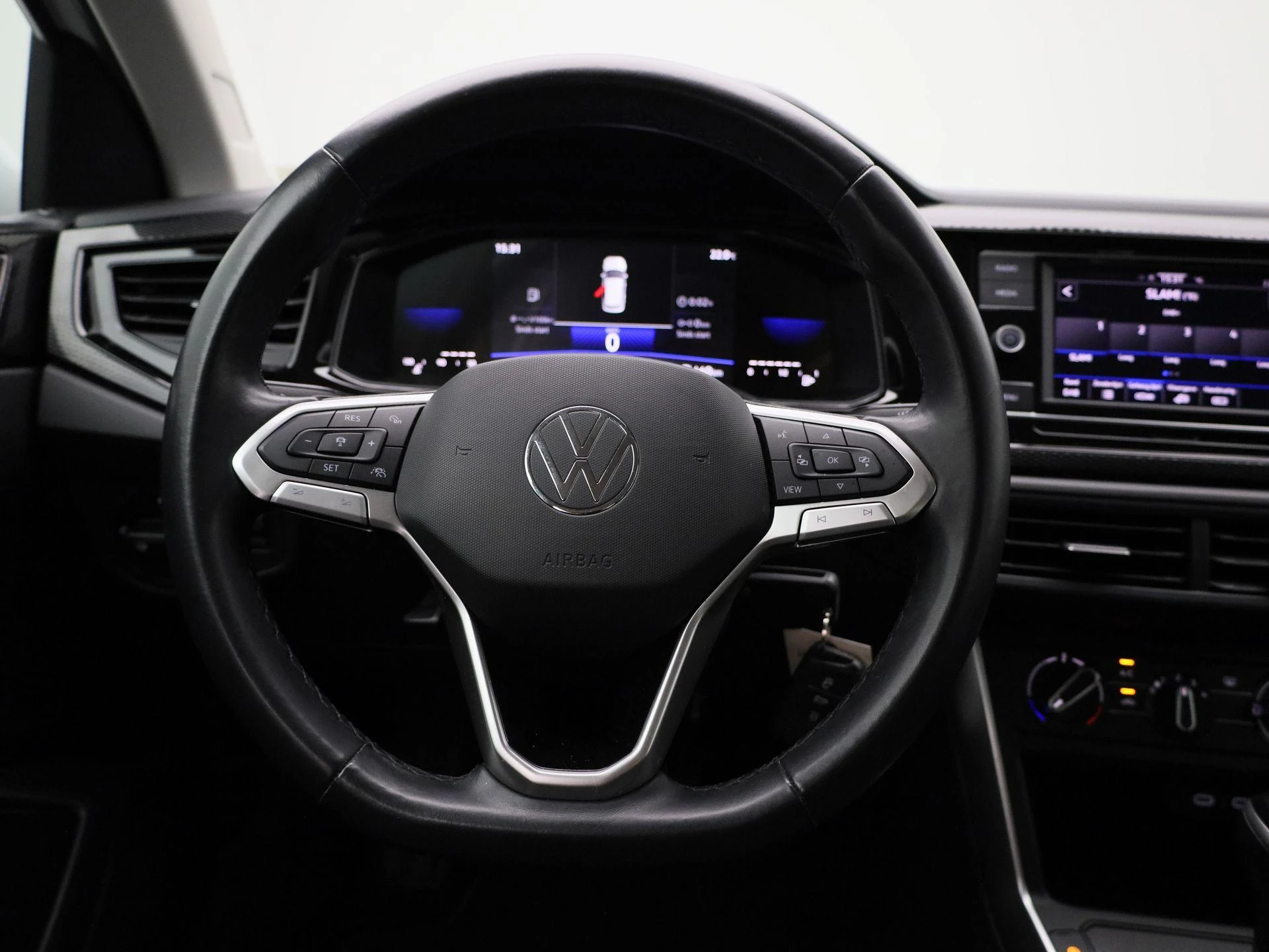 Volkswagen-Taigo-image-6