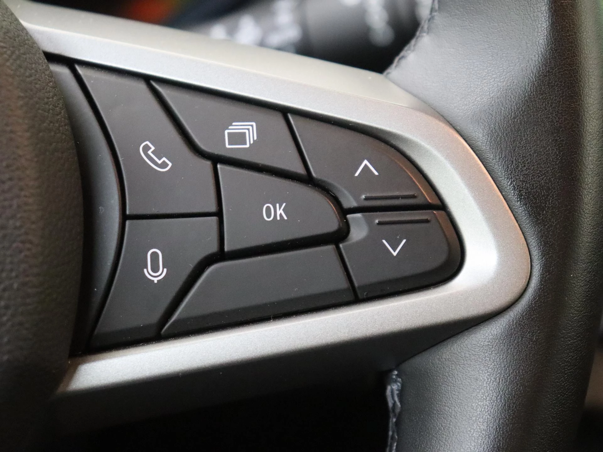 Dacia-Duster-image-13