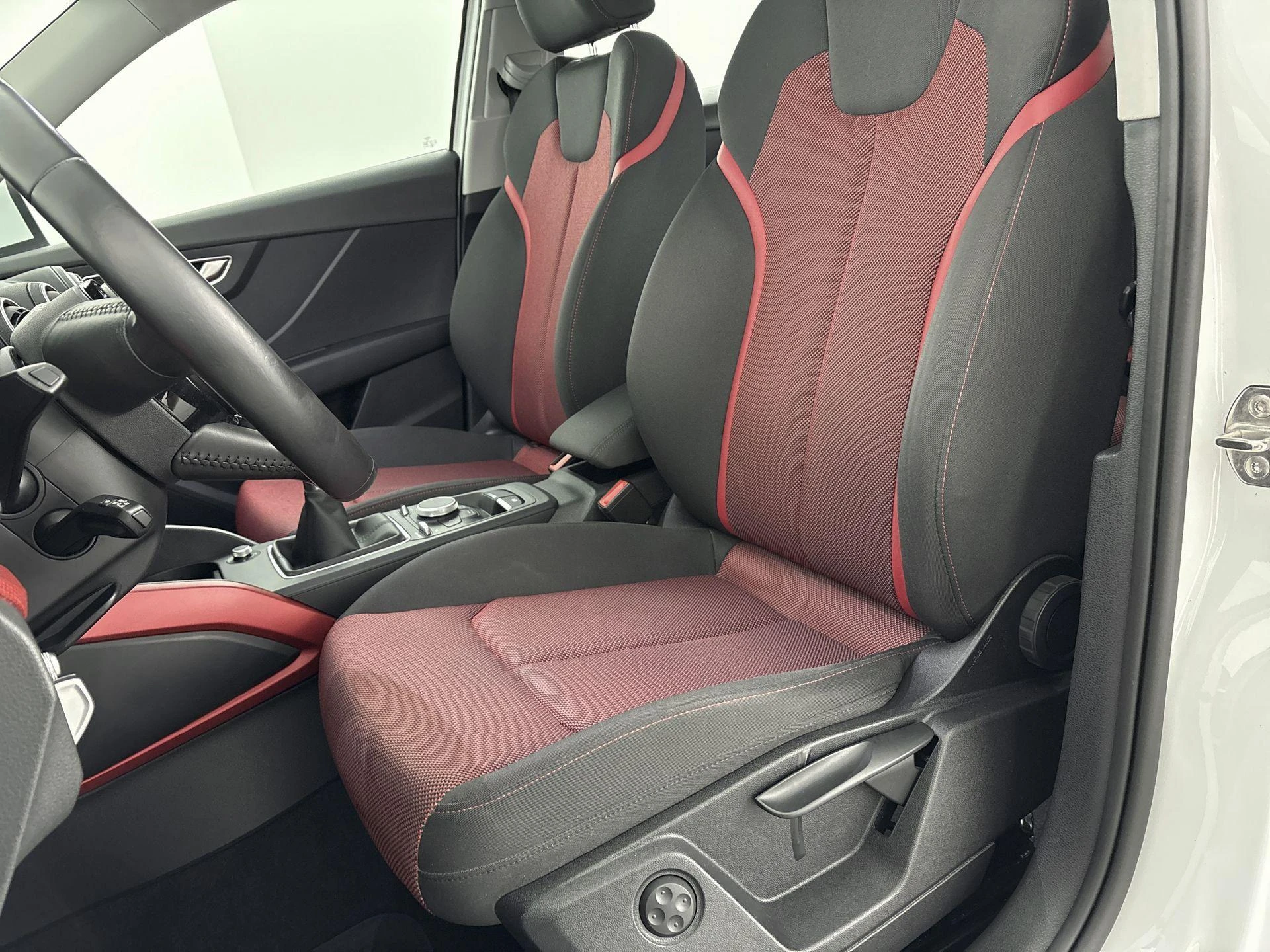 Audi-Q2-image-25