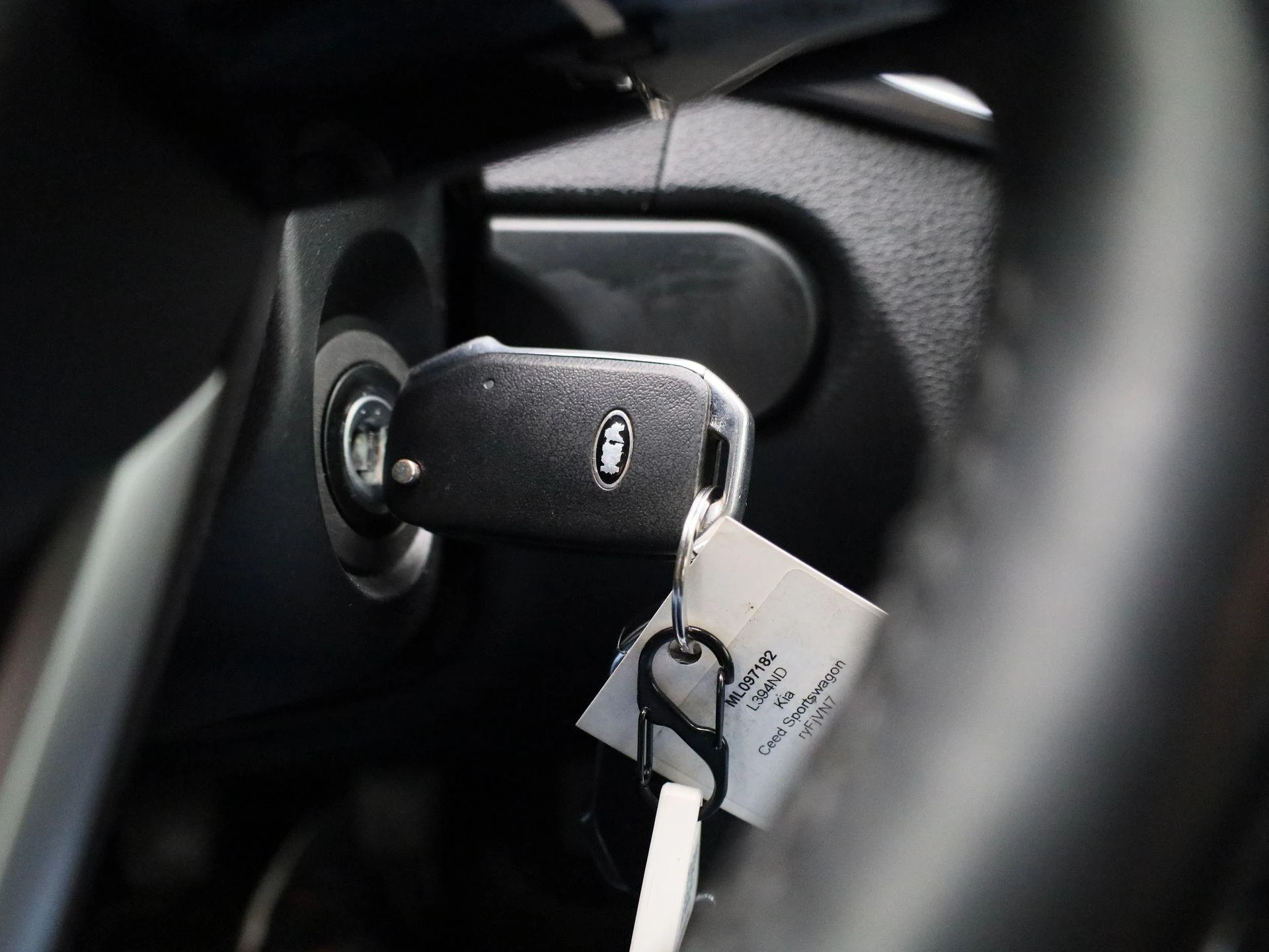 Kia-Ceed Sportswagon-image-19