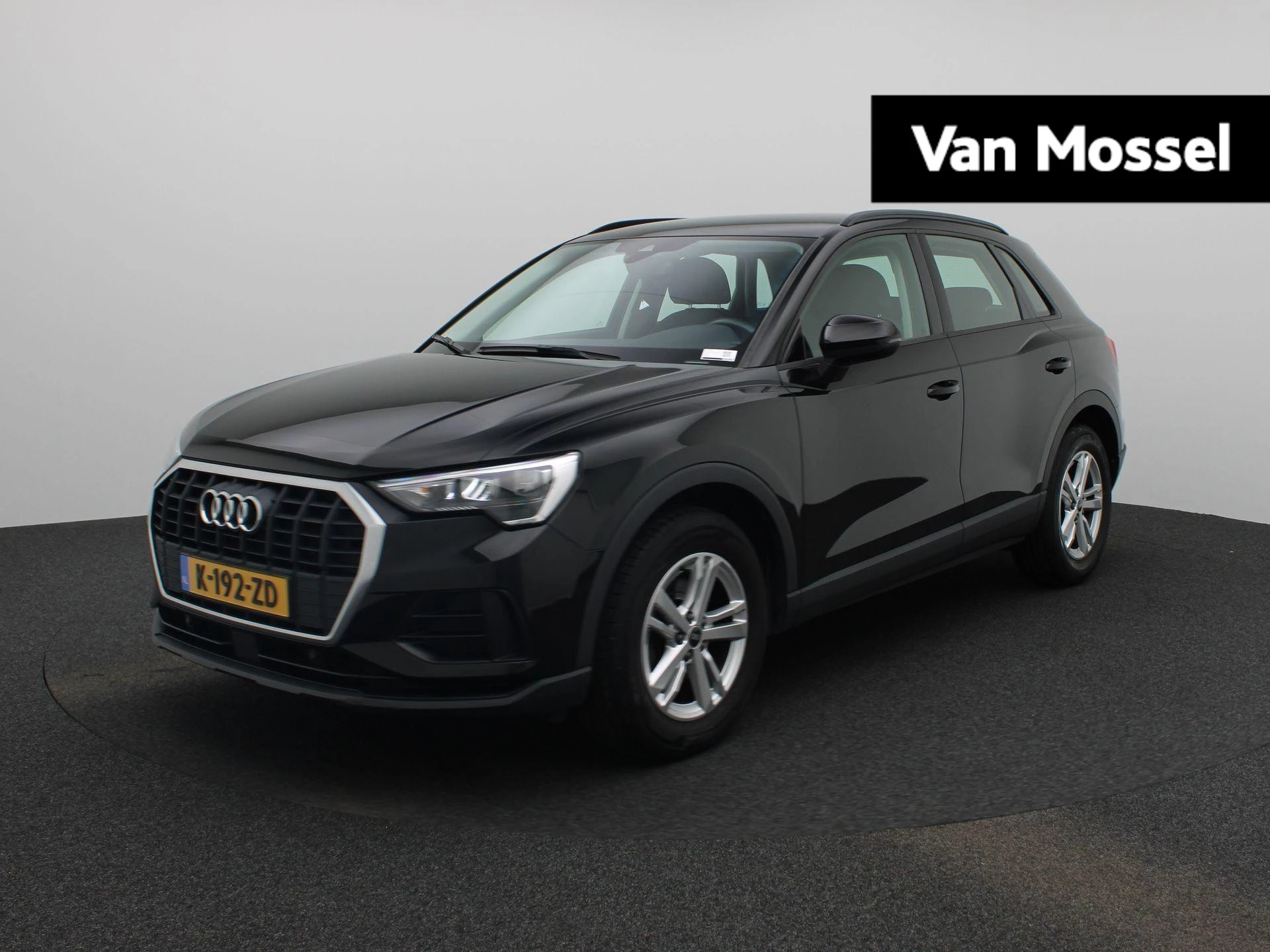 Audi-Q3-image-0