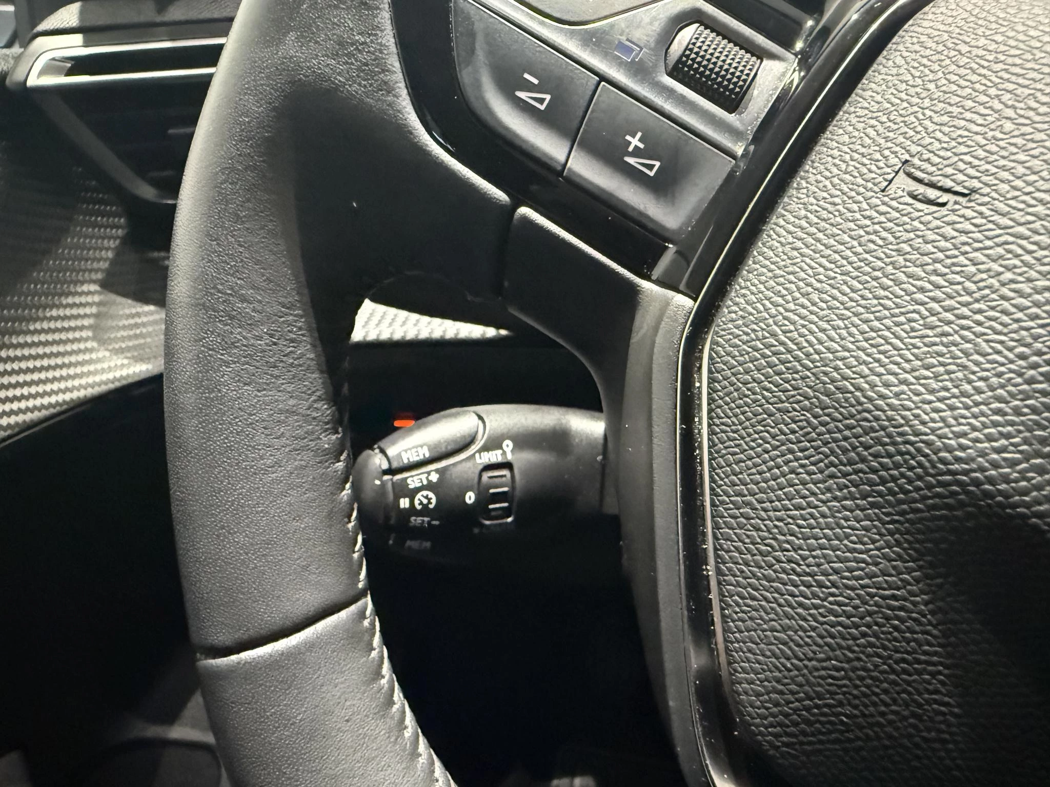 Peugeot-208-image-13