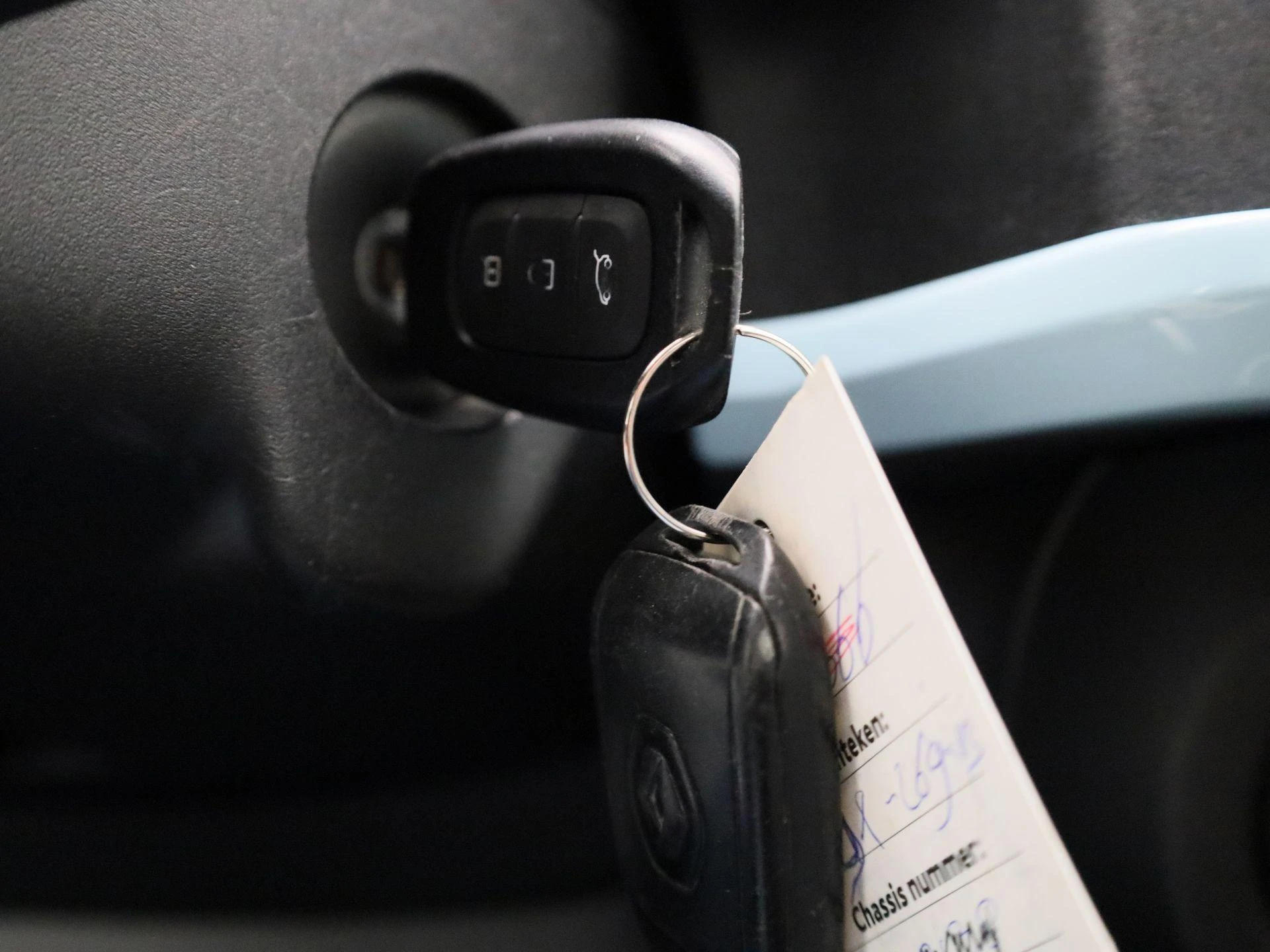 Renault-Twingo-image-18