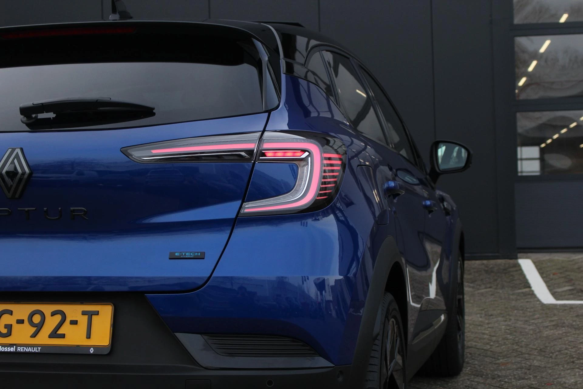 Renault-Captur-image-10