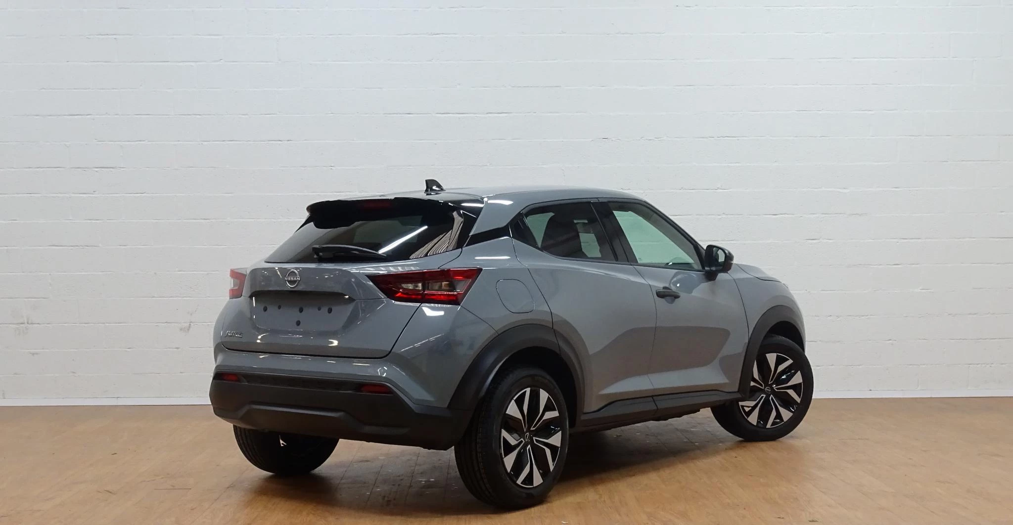 Nissan Juke 1.0 DIG-T Acenta automaat