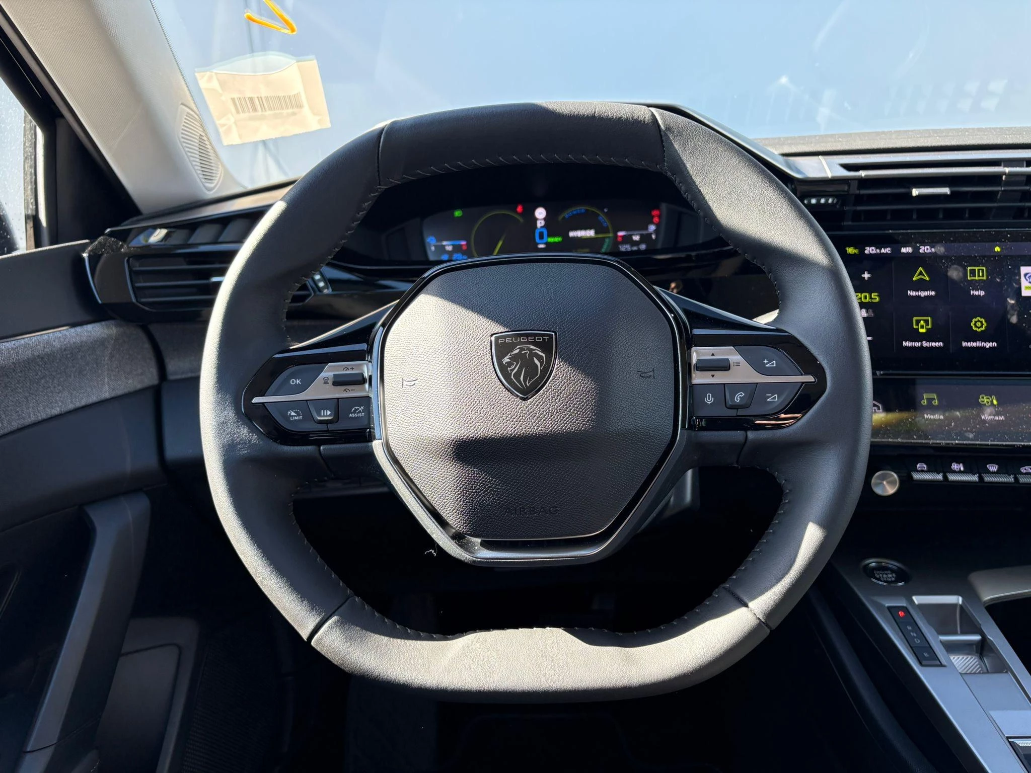 Peugeot-408-image-10